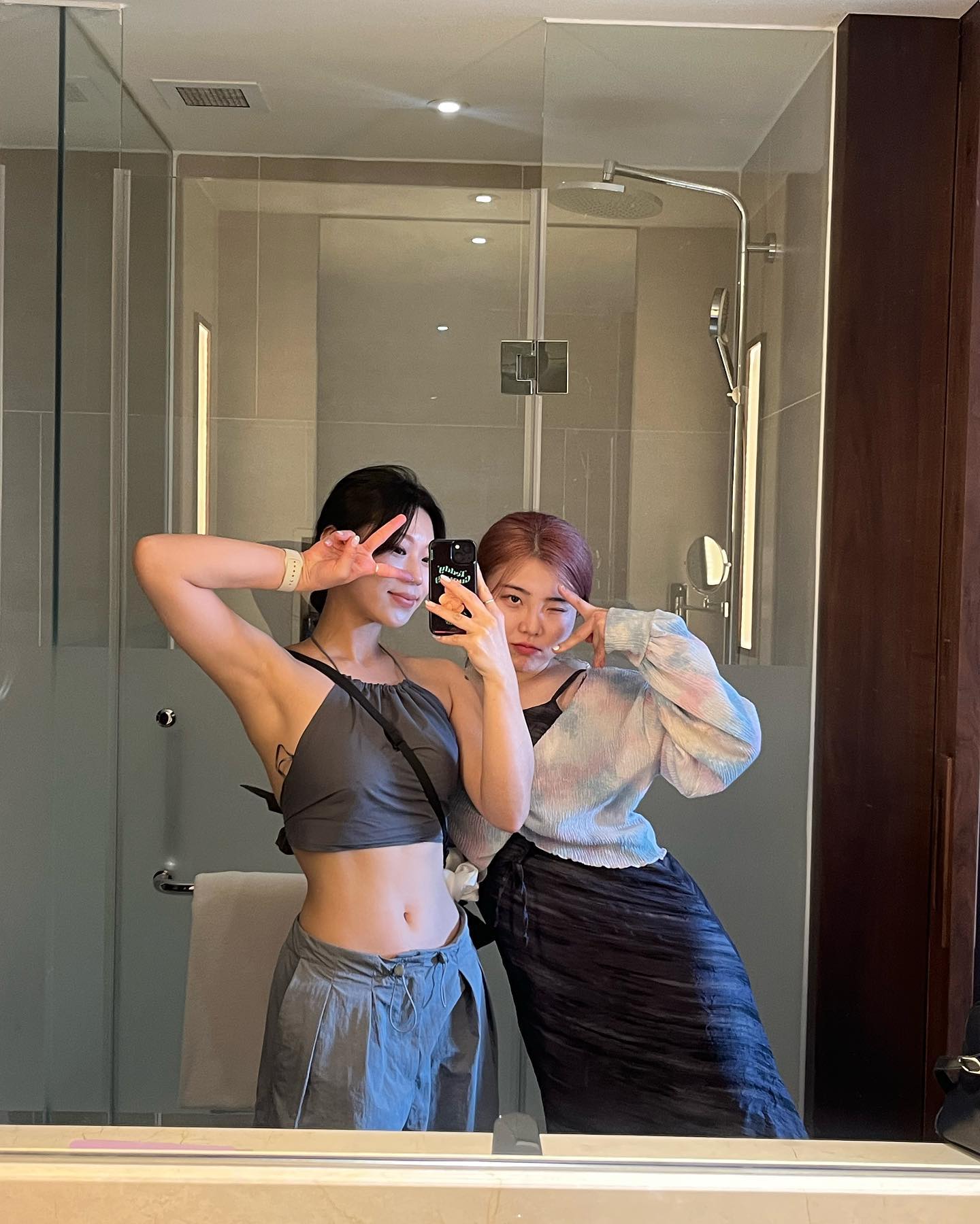 아몰랑 〰️➰〰️
이뿌니 두마리~