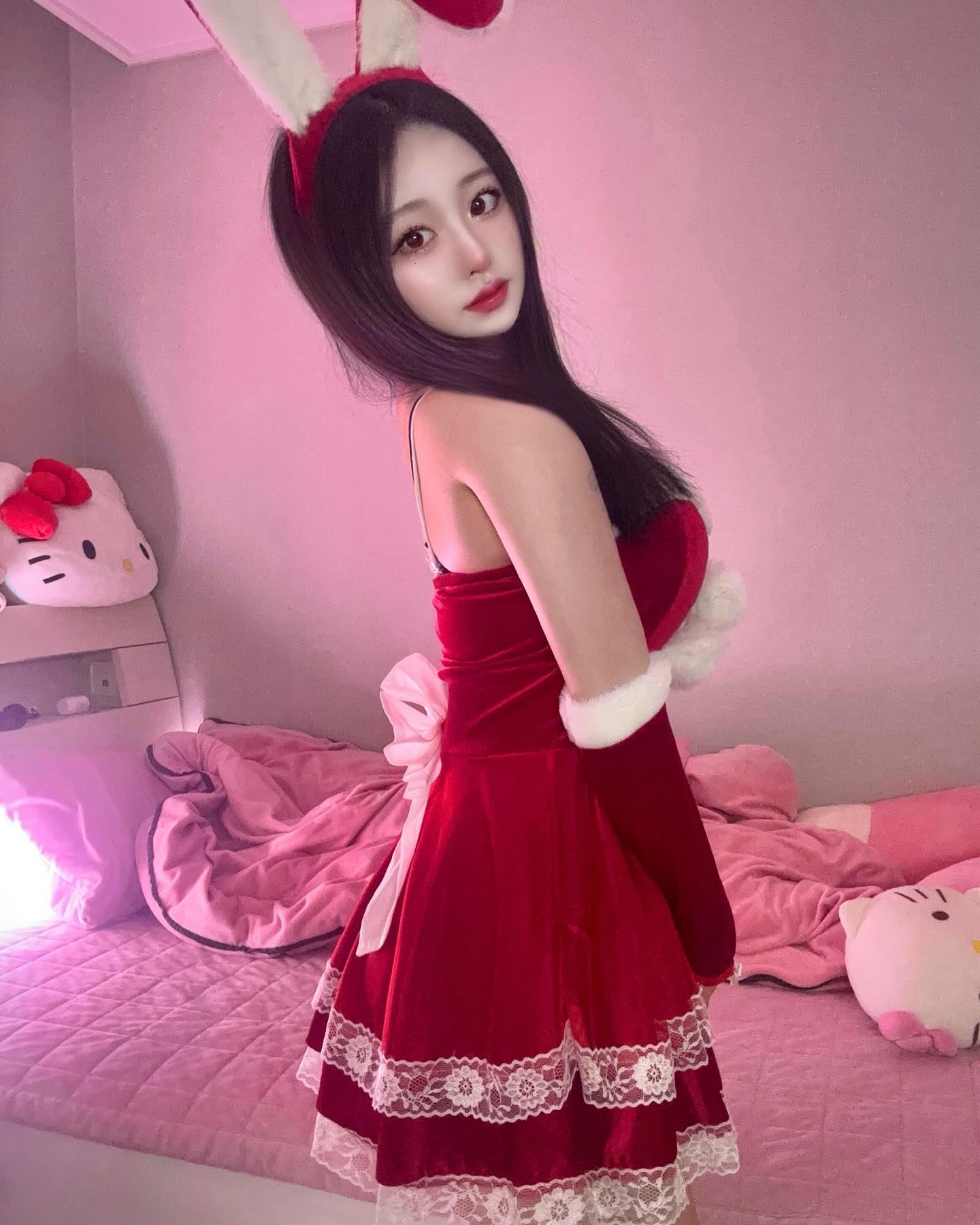 다들 올해도 수고해써 내년에도 나랑 놀자~..!!