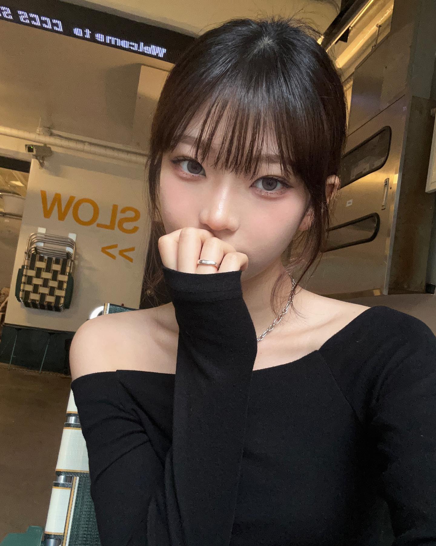 ??: 우아떨러 한남동 .