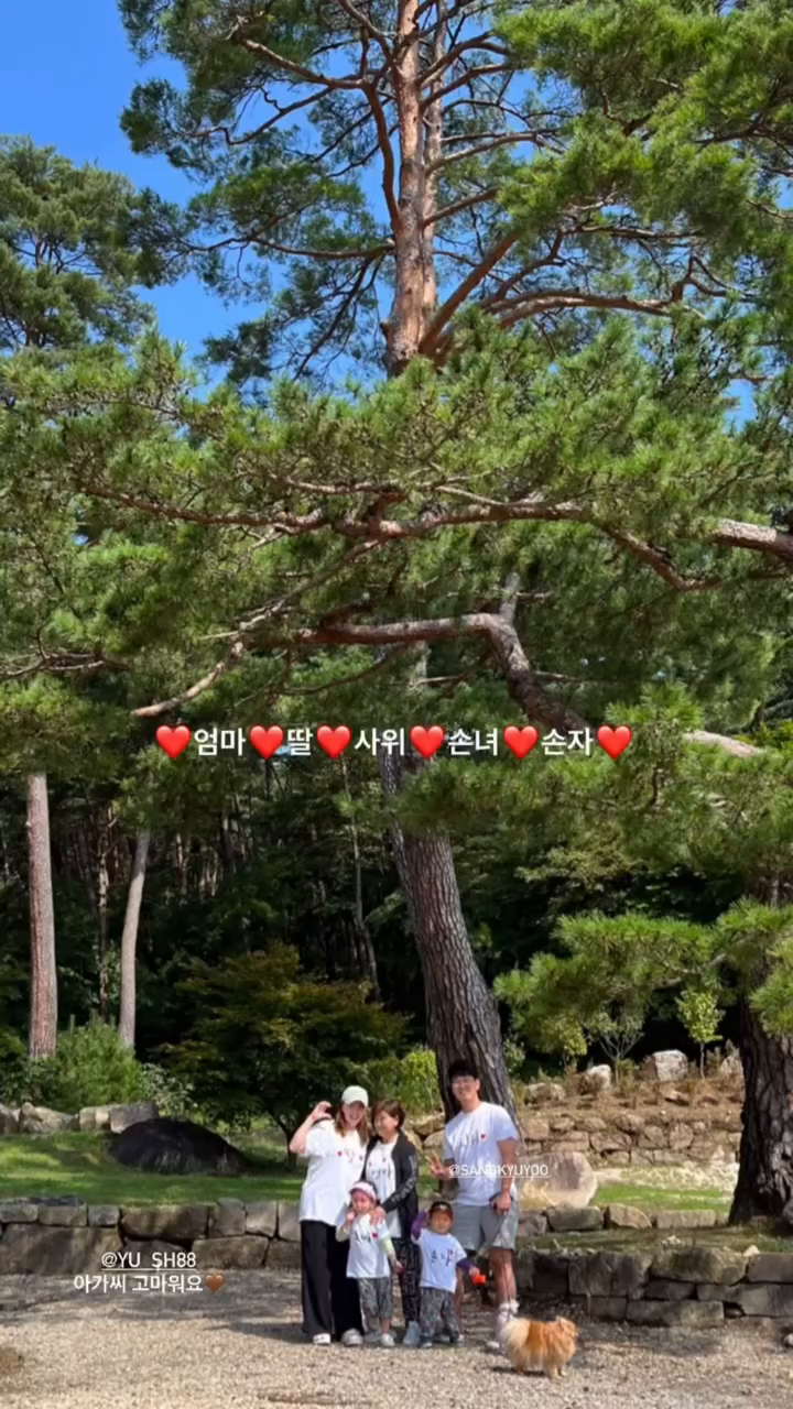 #남강캠프 #캠핑일기 
#친정엄마와캠핑 

친정엄마랑 처음으로 갔던 캠핑🏕️
세아 임신 이후로 오랜만에 가는 여행이라 걱정반 설렘반이었다 
여행십계명도 외쳐주고 떠났던 영월! 
너무너무 즐거웠고 좋은 추억을 많이 만들왔던 캠핑이었다🩵

계곡이 너무 좋았던 캠핑장❤️
여름에 다녀오고 또 다시 갔지만 역시나 좋은 캠핑장이었다 
아이들과 어른들을 위한 이벤트가 넘쳐나는 곳! 
내년 여름에 계곡을 즐기러 또 가야지😍

#강원도영월 #영월캠핑장 #영월남강캠프 #캠핑 #캠핑스타그램
