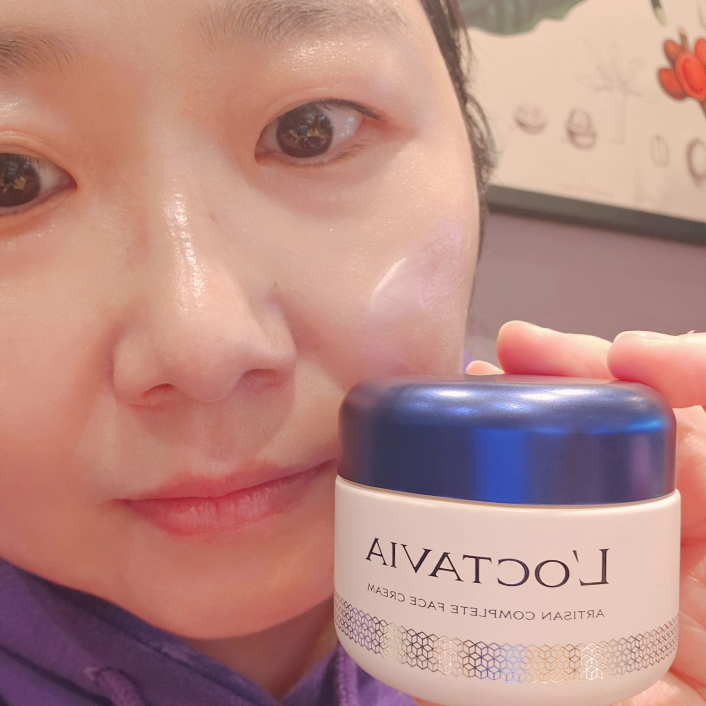 #할인구매 
loctavia_official 
#록타비아 #4050크림
엄청 부드럽고 쫀쫀하고 매끄럽고 얼굴은 물론 목에도 바르기 좋아요~~
계속 써서 주름타파해야겠어요~
향도 은은하니 기분좋은향이고 바르니 흡수가 싹 잘되서 넘 좋아요~^^
#록타비아크림 #뷰티 #맛집 #먹방 #비타민크림 #쿠킹 #육아