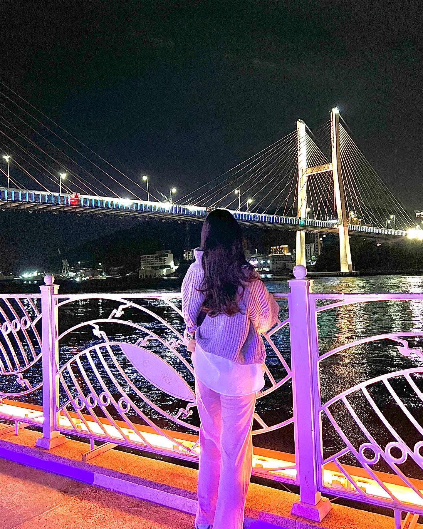 🐬 2024.04.22 ~ 2024.04.23 #여수여행 🐬

여수하면 여수밤바다 아니냐구요~
밤바다 보면서 먹는 저녁은 얼마나 맛있게요!
여수만 가면 맛있는 것들 잔뜩 식폭행 당하구 오기
여행 가면 +3kg 기본이죠!