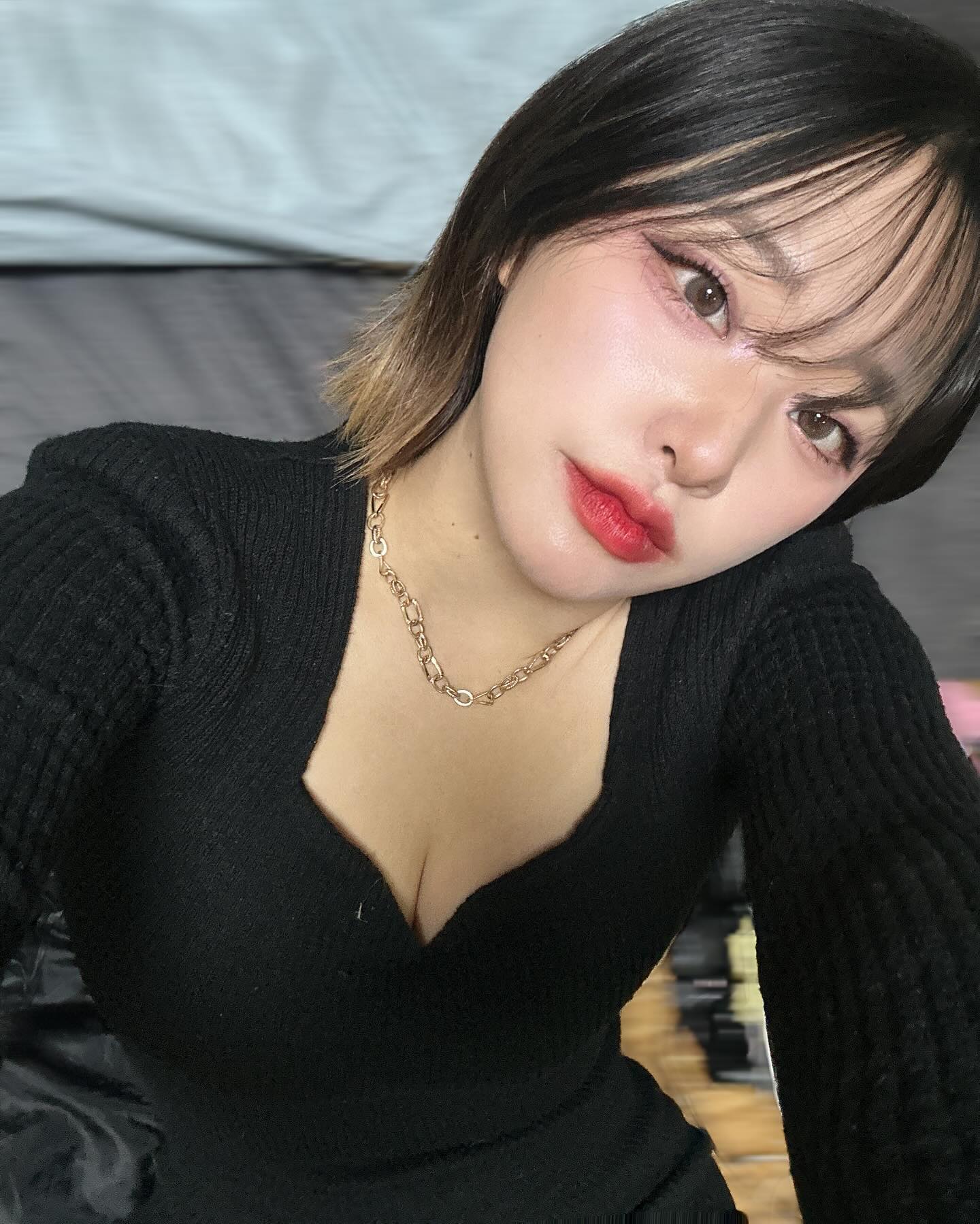 개소캐서나를바라바줌안대조
#좋아요 #안좋아요 #팔로우 #안팔로우 #ootd #안오오티디