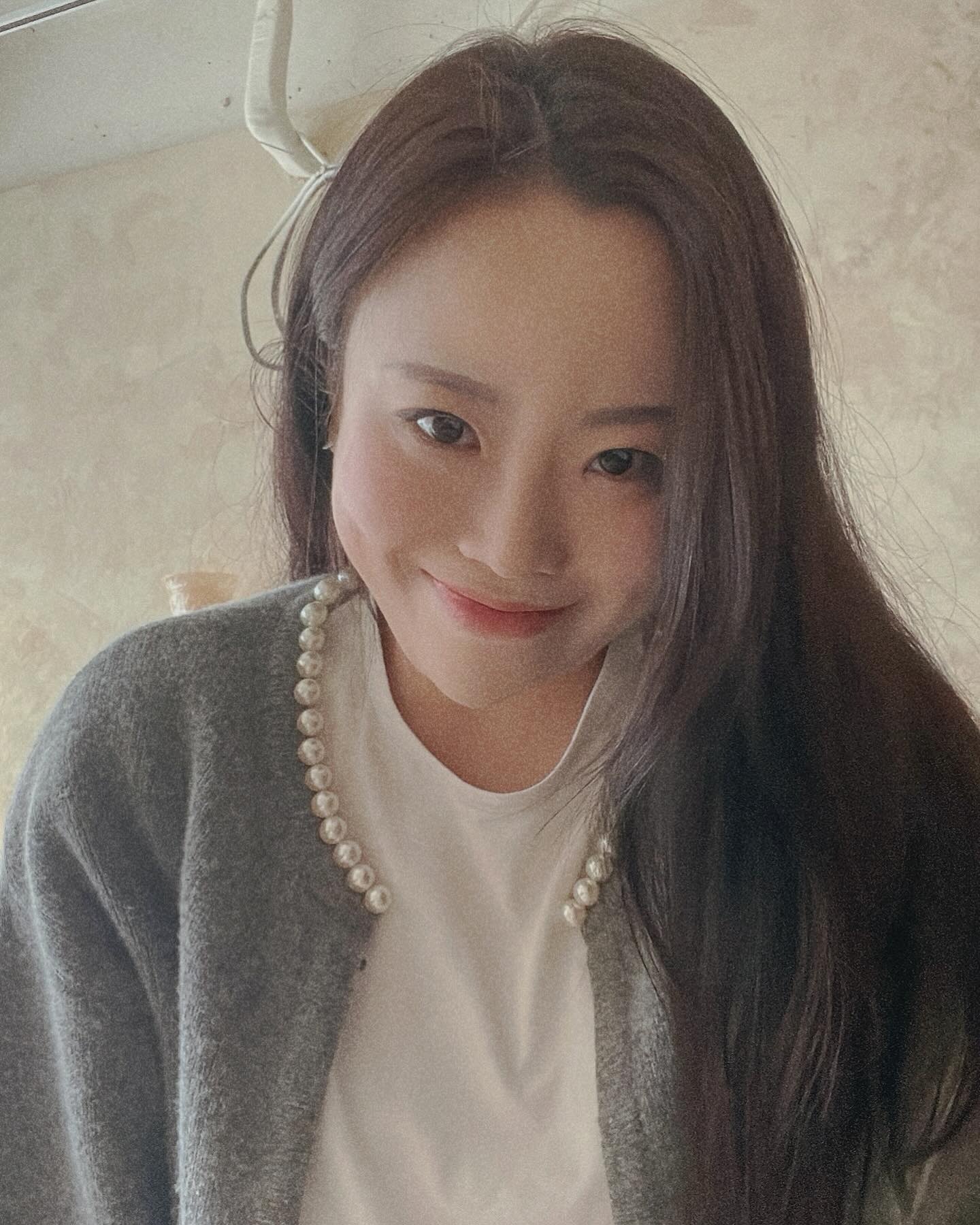 #유럽미장

입시때부터 빠른손 ✌🏻
손빠르기로는 둘째가라면 서럽지

근데 또 마감은 오래걸림 😇
또 보고 또 칠하고 또 보면 
또 거슬리는 곳 있고...

그래도 재밋 😎