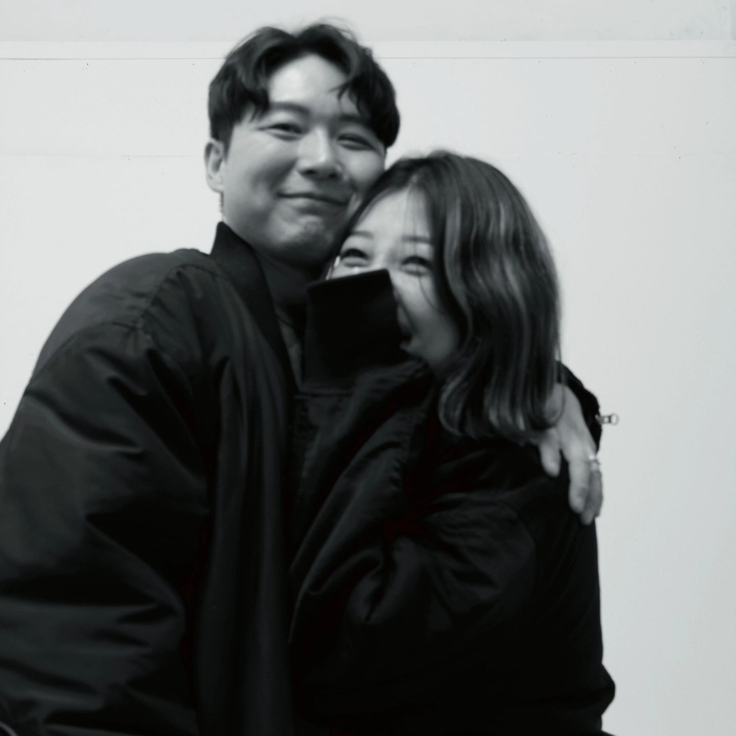 5주년 축하해💜
작년에는 육아하느라 사진 강제 스킵해버리고...🥲
올해는 다행히 기념할수있어서 감사해
이제는 아빠가 되버린 오빠
엄마가 되버린 나
서로에게 더욱 감사하면서 사랑하기로 약속해🤍
#결기#오르막길#0216