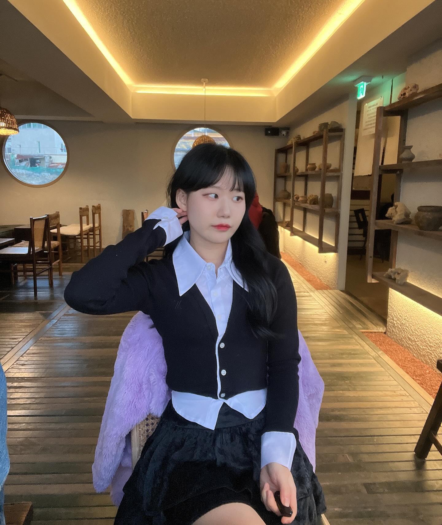 .
벌써 12월 중순...🫠
.
.
#일상기록 #셀카 #부산여행 #카페투어 #카페스타그램
#dailylook #데이트룩 #데이트 #나들이 #겨울 #튭다