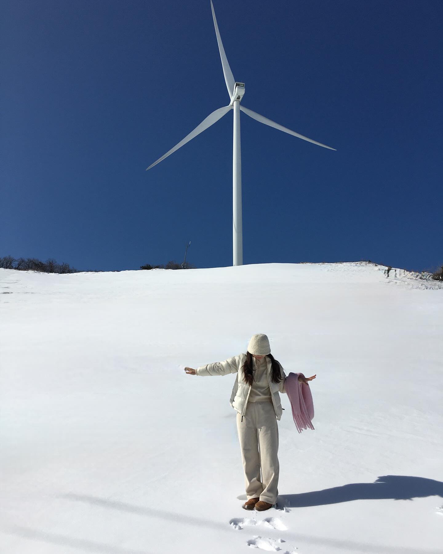 이리보고 저리봐도 온통 눈세상🧖🏻‍♀️🌨️🤍❄️