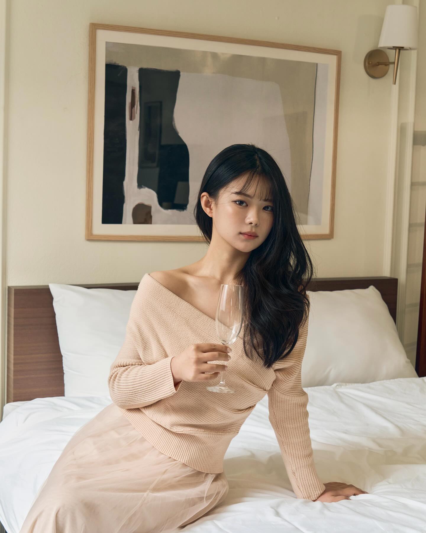 🥂
.
📸 : soooojiinee 
.
.
.
.

#모델 #사진 #스냅사진 #호캉스 #호텔 #스튜디오 #촬영 #맞팔 #좋반