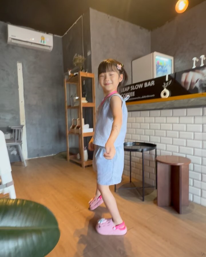 푸켓#7살여행#여행스타그램 #5월
첫날 감기때문에 열이너무많이나서 놀랐는데. .
잘버텨준 우리첫째딸😍😍