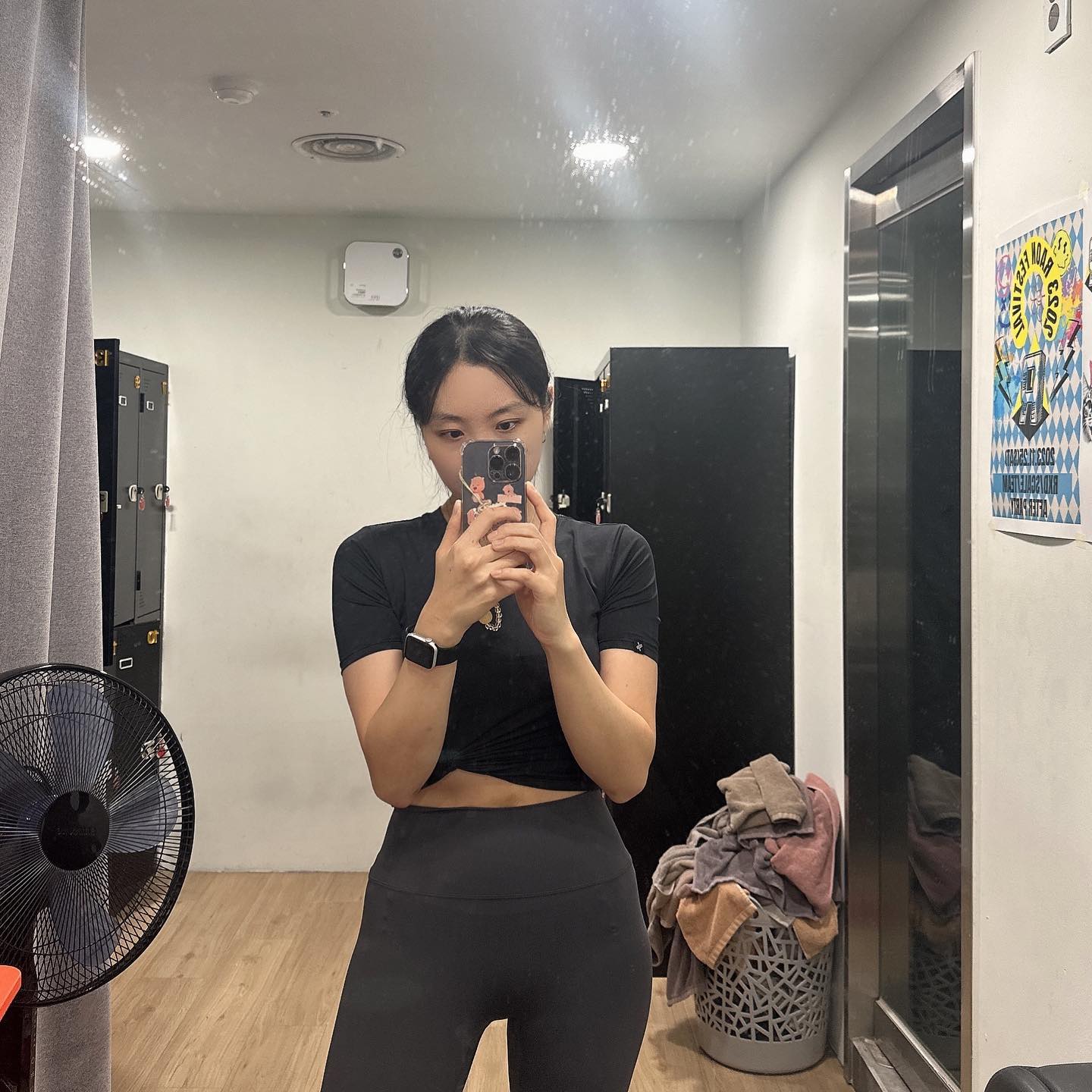 𝐃-𝟓𝟗 📸✔️ #오운완
친구따라 크로스핏 체험을 끝으로 10월 마무리🤍💪🏻
이번달두 고생하셨어요! 11월두 화이팅🩷