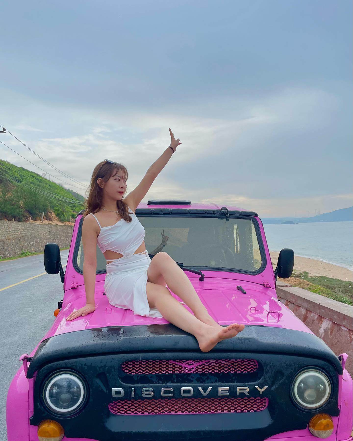 무이네🏜️🌵🧡

#베트남 #무이네 #여행스타그램 #무이네사막 #사막투어 #지프투어 #커플샷 #럽스타그램 #일상 #소통 #좋아요 #좋반 #travel #lfl #reels #reelinstagram #vietnam #muine #종솔커플