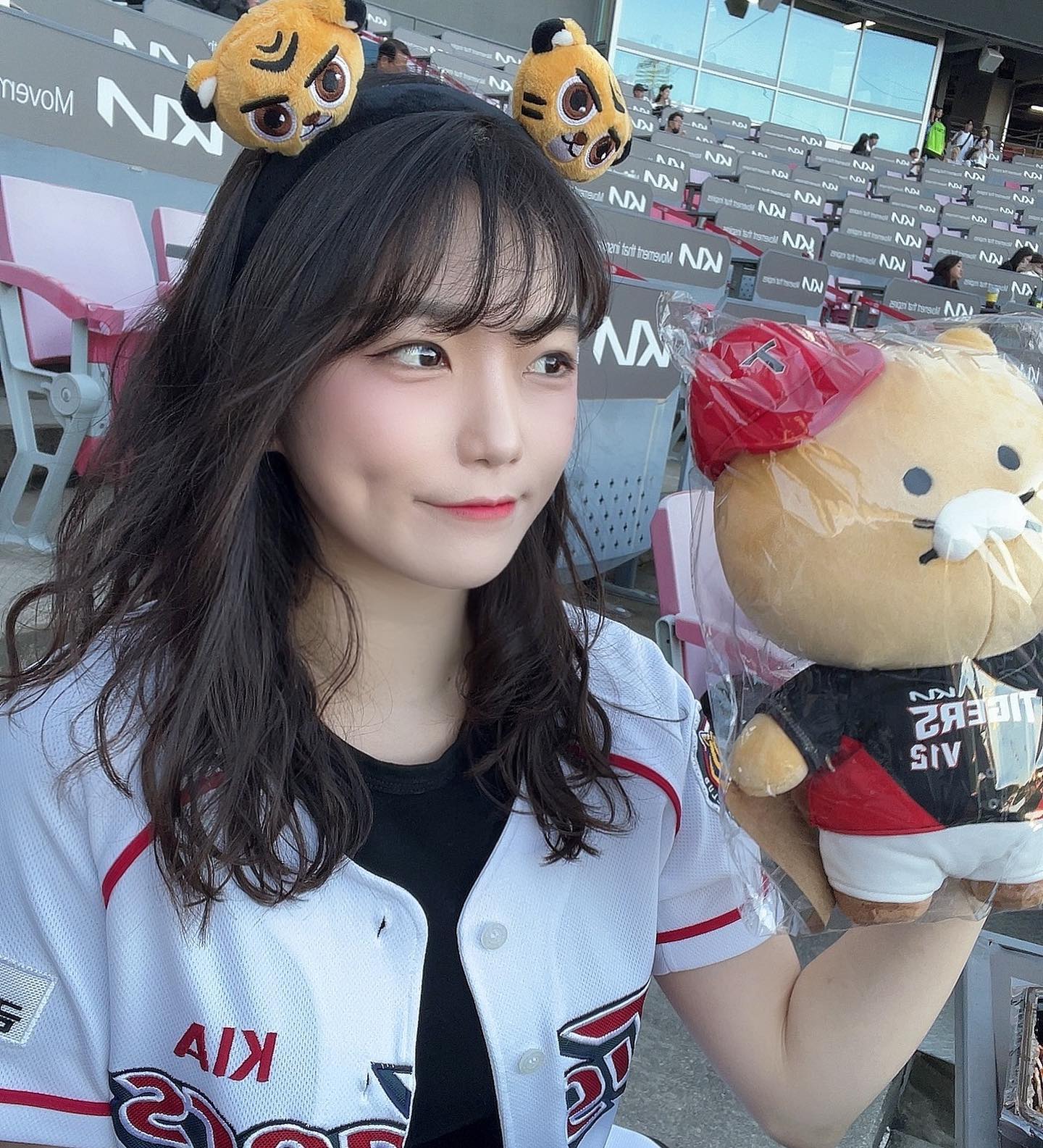 직관승요 밍듀랑 연패탈출🐯❤️‍🩹
소금 뿌린게 효과 있던거 맞지 ,,?🧂
(김도영 내가 낳을걸)