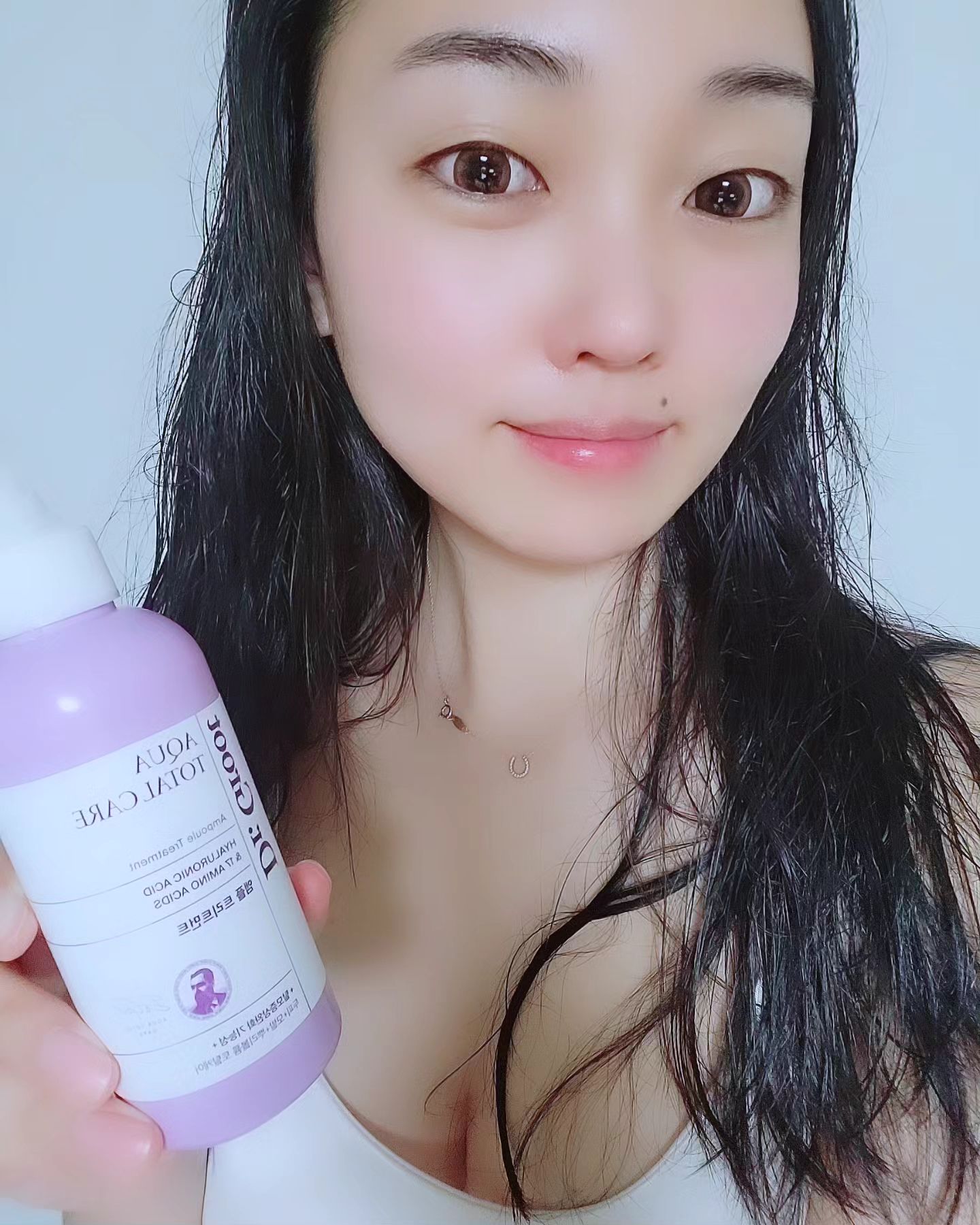 #협찬 #제품제공 #닥터그루트
⠀⠀⠀⠀⠀⠀⠀⠀
🎁 dr.groot_official
⠀⠀⠀⠀⠀⠀⠀⠀
헤어를 생각하는 브랜드 닥터그루트에서 나온 트리트먼트!
두피와 머리카락 토탈케어가 가능한데 사용법도 아주 간단!
난 뿌리볼륨이 금방 죽는 느낌인데 볼륨빵빵 풍성머리 기대해본닷 >_<!
⠀⠀⠀⠀⠀⠀⠀⠀
-
#앰플트리트먼트 #헤어앰플 #탈모앰플 #탈모트리트먼트
#올리브영트리트먼트 #올영트리트먼트 #올영헤어템
#헤어템추천 #헤어볼륨 #뿌리볼륨 #헤어케어 #토탈케어
#광고모델 #뷰티모델 #헤어모델
⠀⠀⠀⠀⠀⠀⠀⠀
