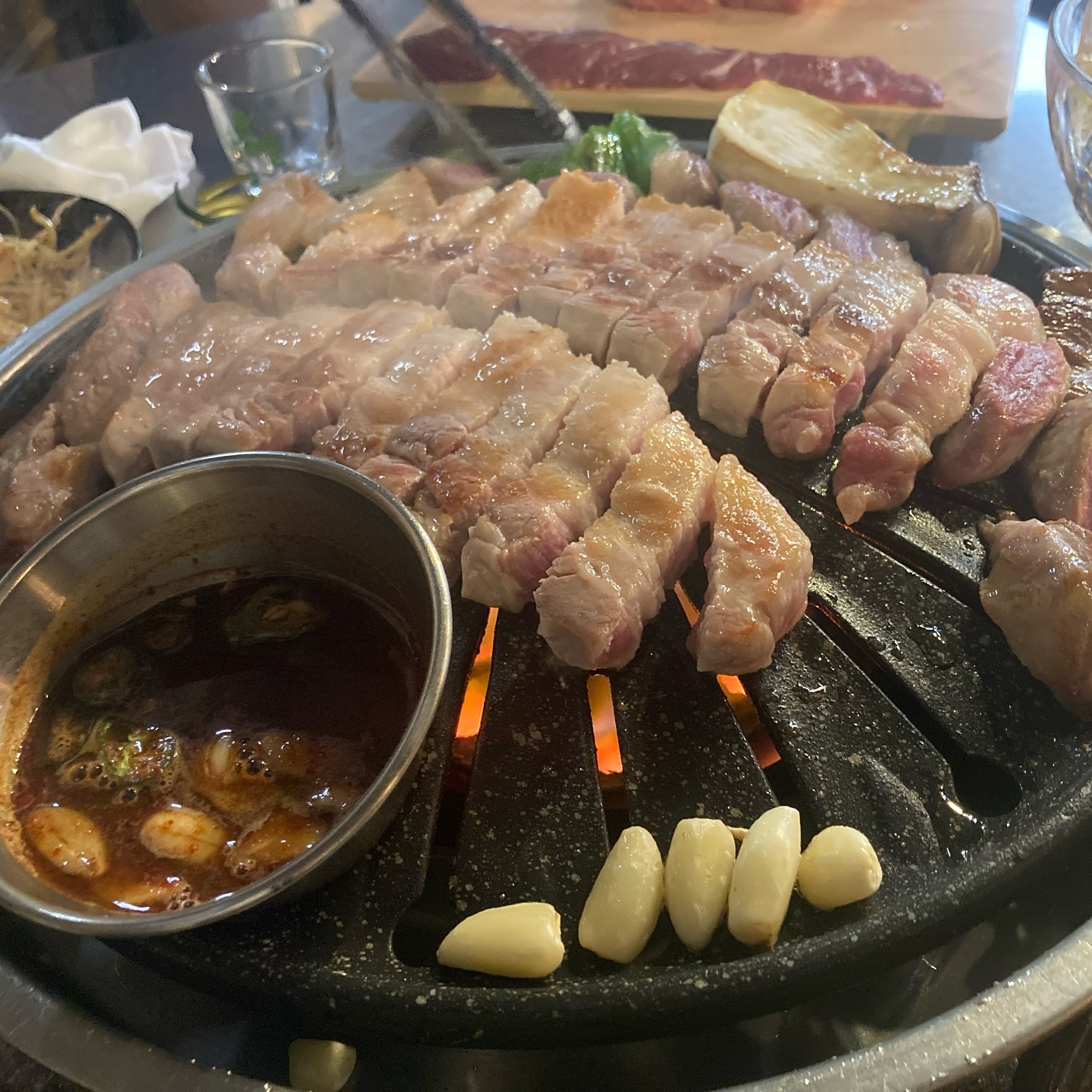 #신천시장 #신천시장맛집 #신천시장돗소리 #돗소리 꼬기 냠냠