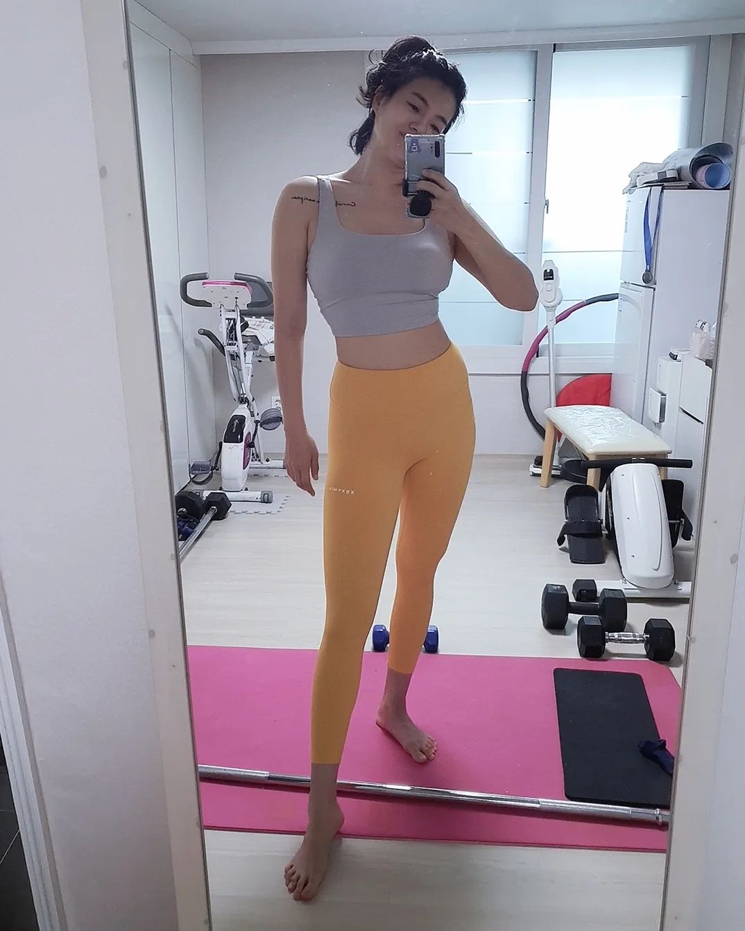 .
✅️24년 2월 1일 운동일지
근력 40분만!
.
운동일지를 빼먹었군요😆
축구보면서 업로드하는데 역전골 넣어벌임😭
갬동이야😭😭😭😭😭
그대로 이겨버립시다!!
전 응원하러 ㄱㄱ🙋‍♀️
.
#다이어트 #운동소통 #운동맞팔환영 #홈트 #쇠질