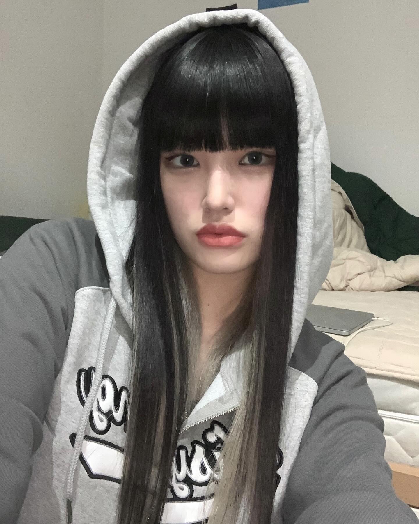 많이봐둬 흑발,,,,,