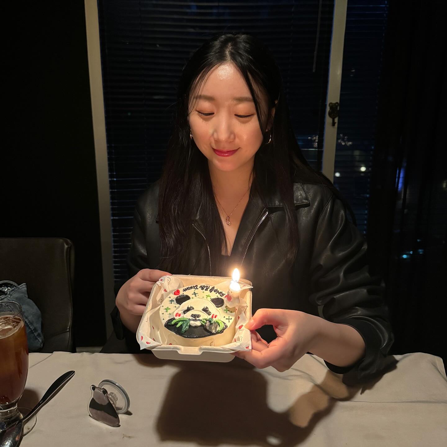 240309 행복했던 생일🩵

#앙뜨레누보 #수성못 #대구파인다이닝
#푸바오 #푸바오케이크 #생일케이크 #생일상