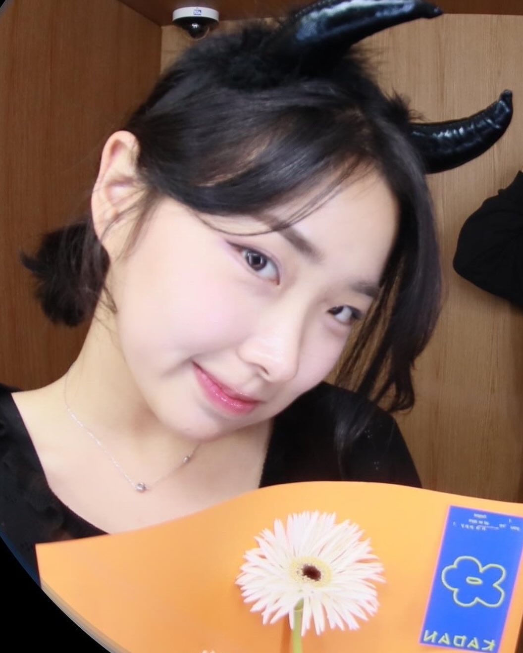 선재 주려고 산 꽃이지만,, 🌷