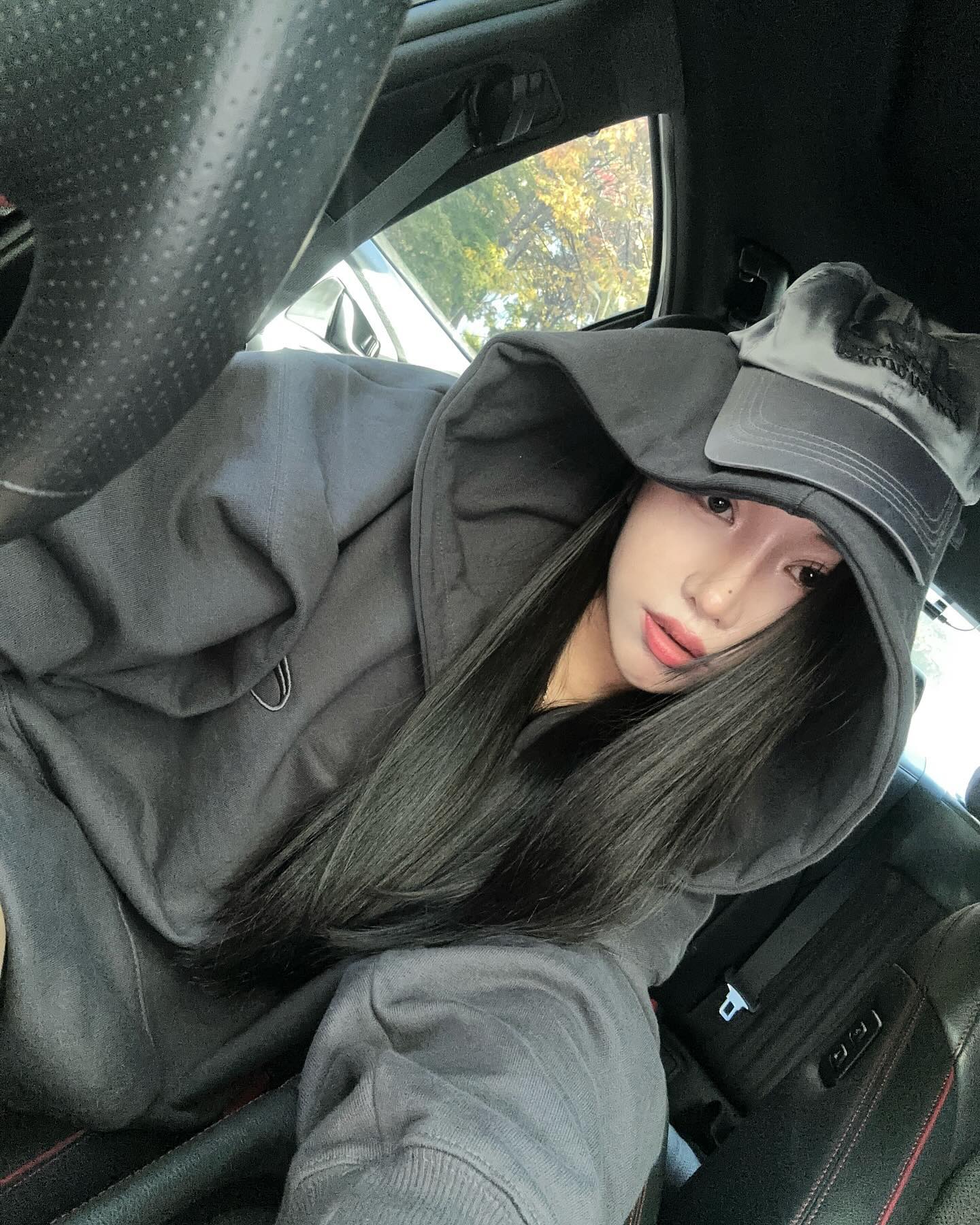 mmak.kr #mmak #마끄 
aomixofficial