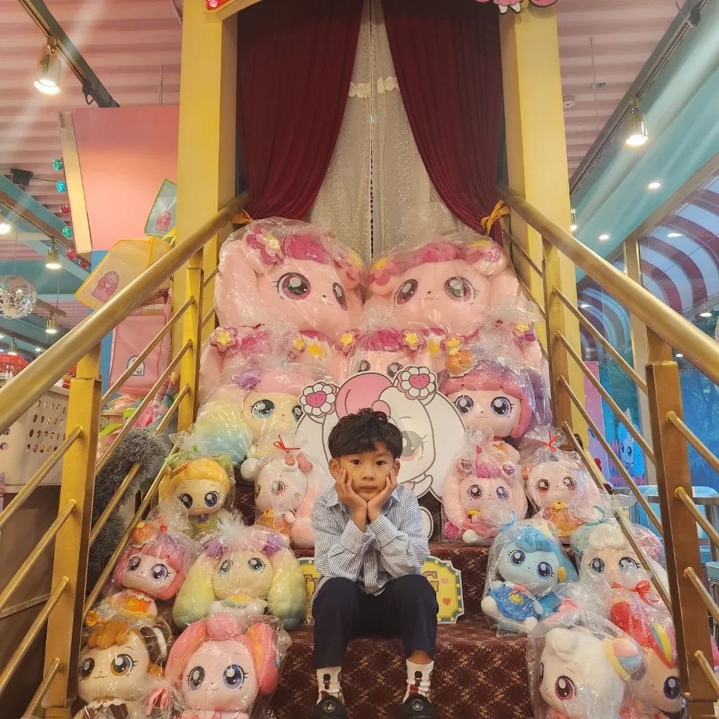 #티니핑천국 #금오랜드 #구미놀이동산 
.
.
여기엔 범버카 (성인용)빼고 다 민건이 탈 수 있는 것들 💜
입장료도 따로 없어서 민건이만 자유이용권, 엄빠는 big 5으로 나눠쓰기 !
가성비 좋고, 저렴한 금액에 뽕뽑고 왔다 ㅋㅋㅋ
하루 불태운 민건, 6시반부터 꿈나라 🌛 
오늘 저녁은 자부 😊