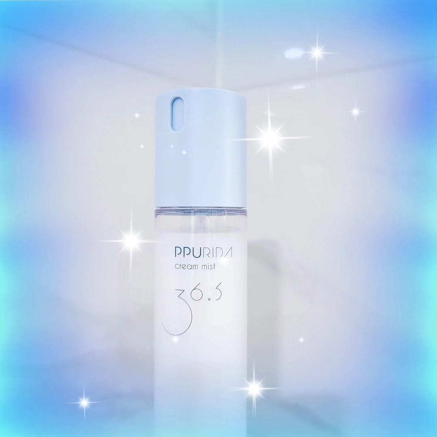#협찬

36.5 씻뿌바 뿌리다 크림미스트
100ml / 45,000원
할인가 19,900원 (화해특가)

💧외관
돌려서 사용하는 뚜껑이 없는 케이스에요! 사용하기 편하고 안개분사라 피부에 자극도 덜합니다😆

💧제형
특수 에멀징 공법으로 크림성분을 녹여만든 불투명한 흰색의 액체 제형이에요! 이런 제형은 보통 층 분리가 일어나서 사용하기전에 흔들어줘야하는데 흔들지않고 바로 사용가능해서 편리했어요🩵

💧보습감
일반 물타입 토너보다는 확실히 보습감이 느껴졌습니다! 세수하자마자 바로 뿌리고 다음 스킨케어 전까지 두드려 흡수시켜주는데 하나도 안건조해요👍
미산성 타입이라 자극도 거의 안느껴졌어요✨️

💧아쉬운점
안개분사를 선호하는 편이 아니라서 약간은 답답하게 느껴졌고 사용후에 액체가 약간 새는 것처럼 느껴져서 아쉬웠어요..

#씻뿌바 #안개미스트 #크림미스트 #속건조미스트 #수부지 #수분충전 #미스트추천 #사무실필수템 #기초 #기초추천 #뷰티 #뷰스타 #코덕 #코덕스타그램 #코덕맞팔