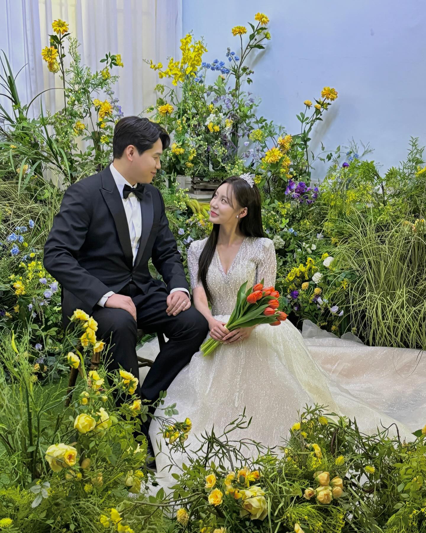 🤵🏻♥️👰🏻‍♀️
.
.
(2)