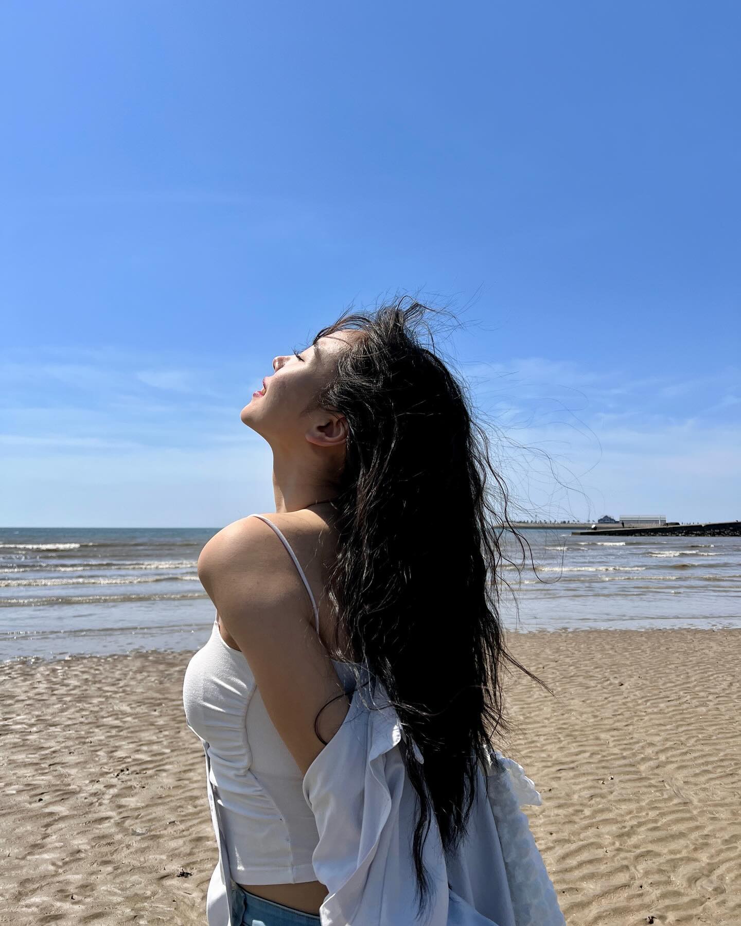 🌊