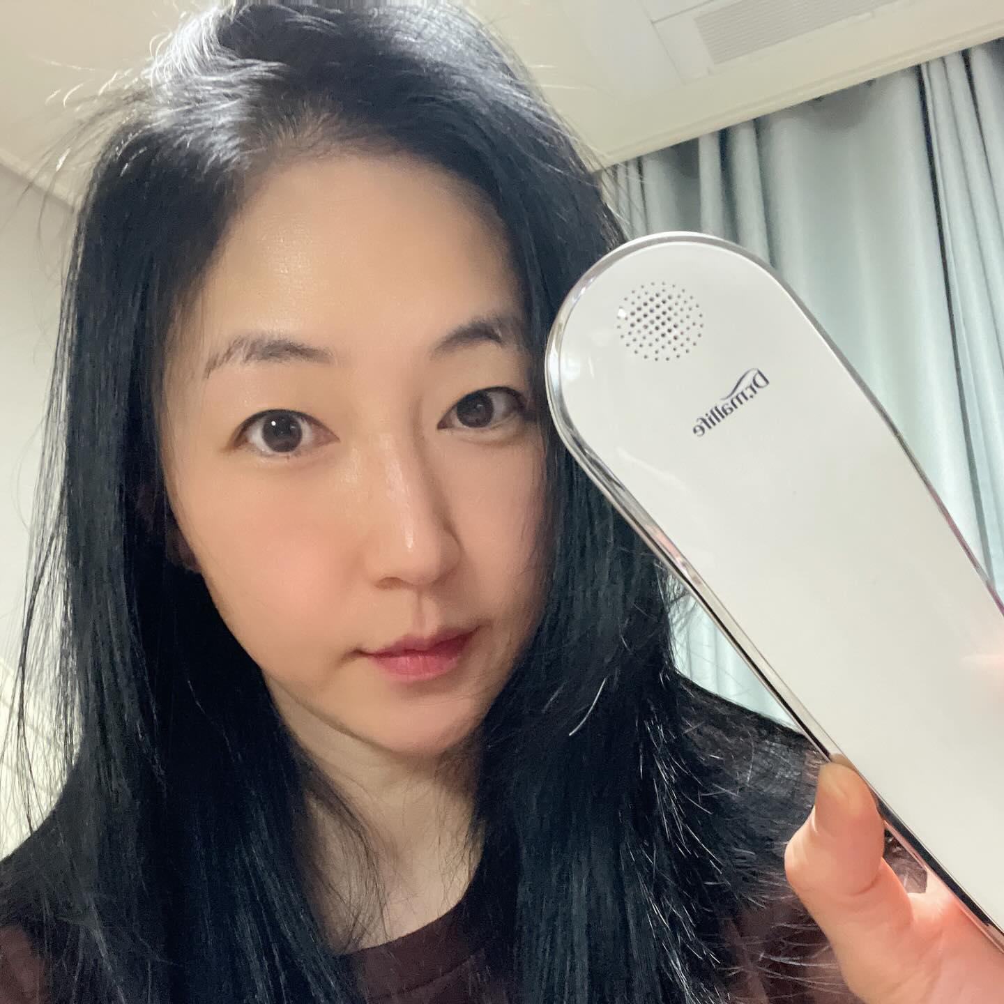 #협찬

2달동안 꾸준히 사용잘해본 결과
너무 만족스러운 닥터말리프!
수영도 하다보니 머릿결부터 두피까지
늘 신경이 쓰였는데요 두피관리부터
머릿결까지 전체적으로 도움을 많이 받았어요

머리카락빠짐도 덜하고 가르마의 탈모현상까지
지켜주더라구여 ㅎㅎ

미국 FDA 인증 미국 FCC 인증
한국 KC 인증을 이어세계적인
코스모프로프 뷰티어워드에서
수상작으로 인증받을만한 제품입니다

하루 3분만 투자해서 홈케어로
두피부터 머리결까지
한번에 관리하세여

#광고 #두피케어 #닥터말리프 #두피혈행개선 #3분홈케어 #가려움완화 #지루성두피염 #모근케어 #모근강화 #탈모관리