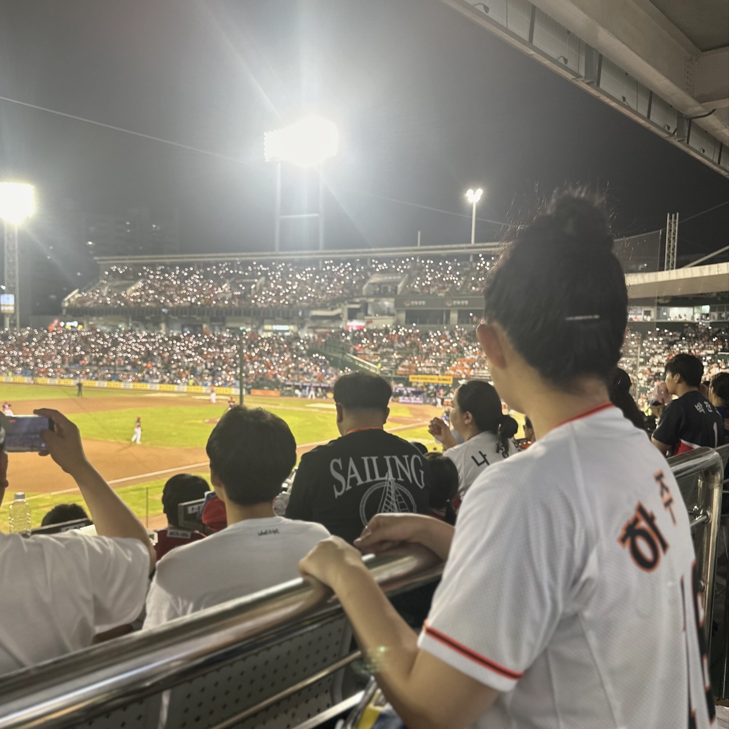 8월의 이굴수파크🦅
정전이슈 그리고 지웅만 신난 경기⚾️