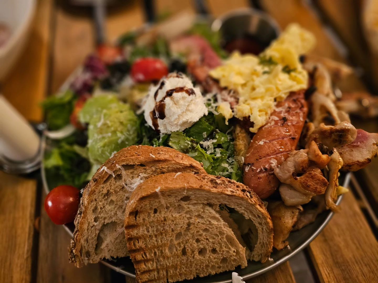 명동 - 용산 - 영등포구청 - 당산 - 홍대 🏃‍♀️
우리 하얗게 불태웠다 🙆‍♀️💜

.
.
.
.
.
.
.
.
.
.
.
.
#당산맛집 #브런치빈 #맛집스타그램 #맛스타그램 #마스타 #맛있다그램 #맛있어 #먹방 #instafood #foodstagram #food #맛있다 #오늘뭐먹지 #존맛 #존맛탱 #foodie #먹스타그램 #먹스타 #맛집탐방 #맛집그램