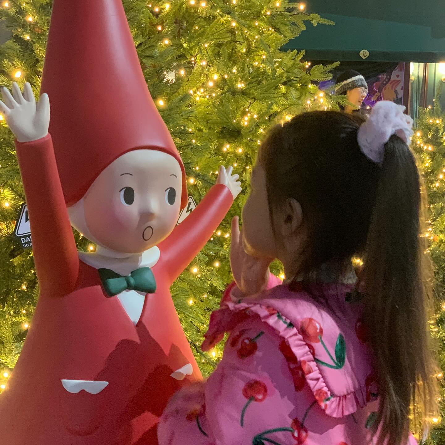 인천 롯데 백화점 🎄
규모는 작으나 가까운 곳에 트리 구경😍

#인천롯데백화점 #롯백 #롯데백화점 #크리스마스 #크리스마스트리 #클스타그램