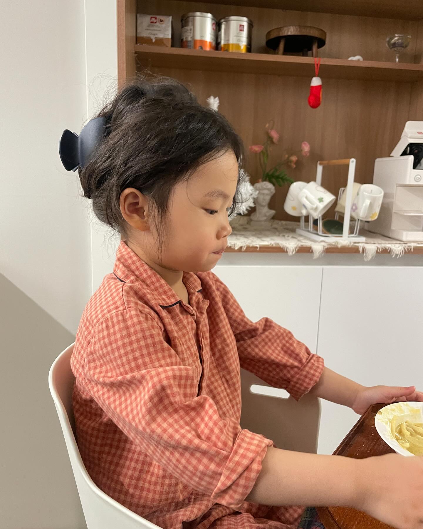 사랑스러운 나의 나비⠀
11월 26일⠀
닌텐도 팝업스토어🩷⠀
잔뜩 쇼핑하고⠀
다이소트리까지 셋팅완🫶🏻⠀