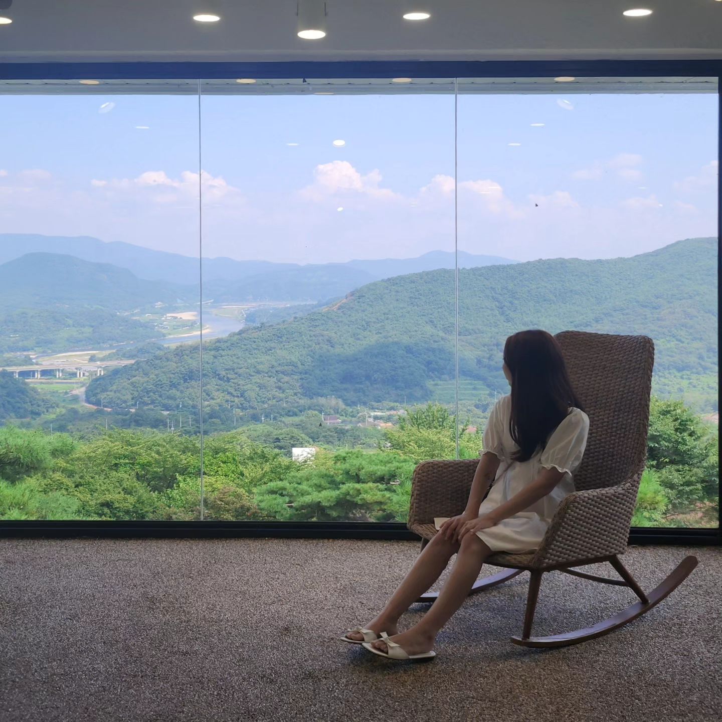 산청이 언제 이렇게 핫해진걸까