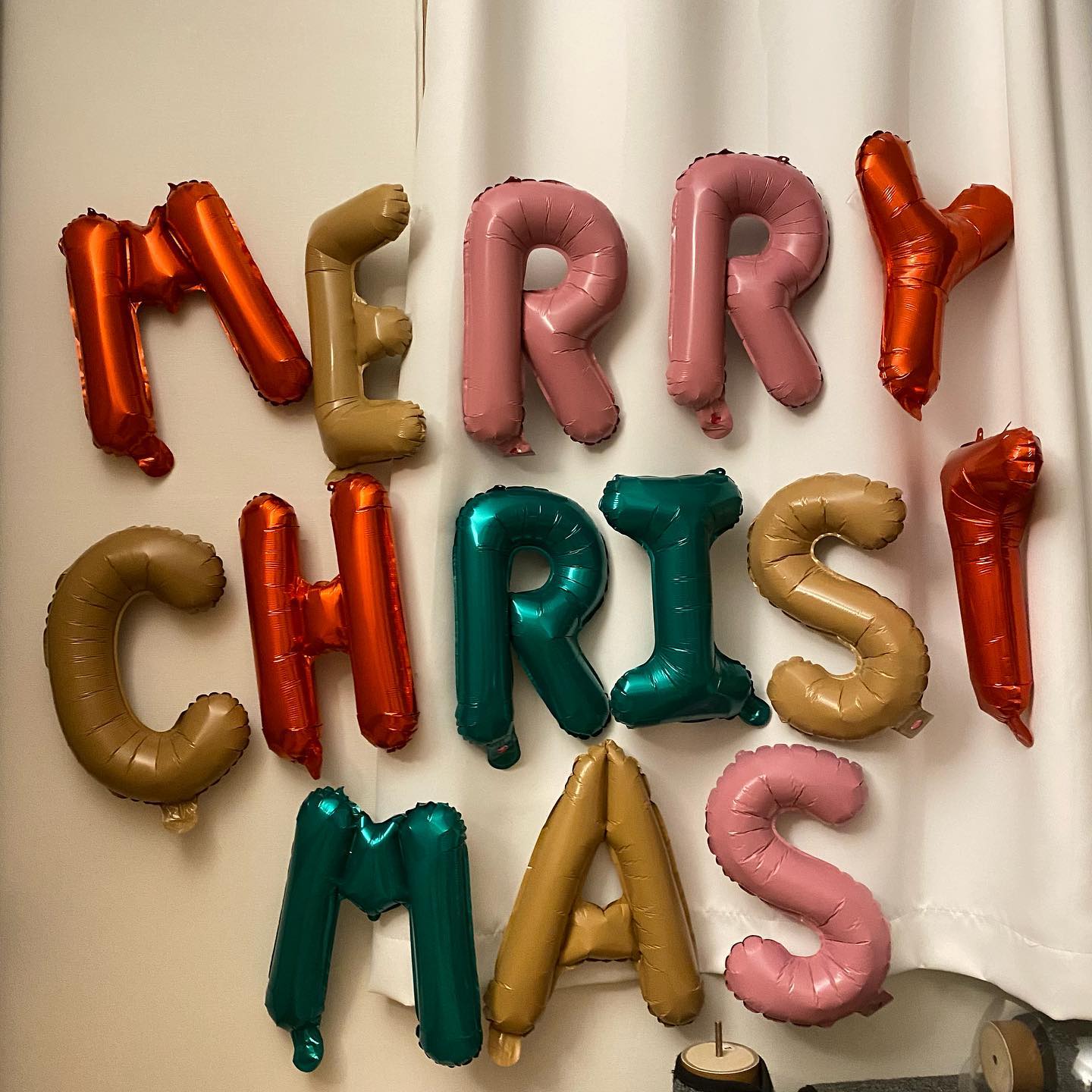 🎄Merry Christmas !🎄
미리메리크리스마스파티🎅🏻
정말정말 행복했던 파티 ❤️💚🤍💛

.
.
.
.
.
.
.
.
#크리스마스선물 #홈파티메뉴 #크리스마스트리 #merrychristmas #홈파티#인친#소통#맞팔#선팔#팔로우#좋반#동명동#크리스마스파티 #크리스마스#데일리#파티#먹스타그램#메리크리스마스 #카페#크리스마스풍선#전대#좋반테러 #크리스마스요리 #먹스타그램#좋아요반사#맞팔100#크리스마스케이크#크리스마스네일