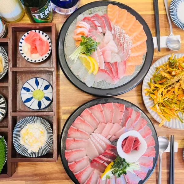 #광고 #건대맛집 #박과장의조은회사
#숙성회모둠 #방어회맛집

방어... 건대 대방어 맛 모르면 반칙!

▪️박과장의 조은회사​▪️
주소 ; 서울 광진구 아차산로 345 
래미안 프리어팰리스 125호

전화번호 ; 0507-1335-6942
02.455.6942

영업시간 ; 평일 매일 오후 4시 ~ 새벽1시 까지
토ㆍ일 오후 3시~ 밤 12시 까지

해산물은 당일에 팔 것들만 손님에게 제공하는 
원칙으로 싱싱함은  기본이고 ~ 박과장의 특별한 
회 손질 기술로 더더욱 감칠맛이 일품 !

회가 엄청 두껍고 감칠맛이 일품

모든 재료는 국내산만 사용하신다니 안심하고 
믿고 맛있게 먹을 수 있어요

박과장의 조은회사는 최상의 퀄리티로 준비한 
회를 제대로 즐길 수 있는 횟집이에요 

구의역 주변에 트렌디한 횟집을 찾고 계신가요?

가족이나 지인 소중한 분들과 함께하기 너무나
좋은 구의역횟집 ... 데이트 하기에도 딱이에요
모임이나 회식 장소로도 완벽한 
박과장의 조은회사 추천해요
​

#구의역맛집 #건대숙성회 #건대맛집 
#건대횟집 #구의역횟집 #건대대방어
#구의역대방어 #박과장의좋은회사
#구의역맛집 #건대회맛집