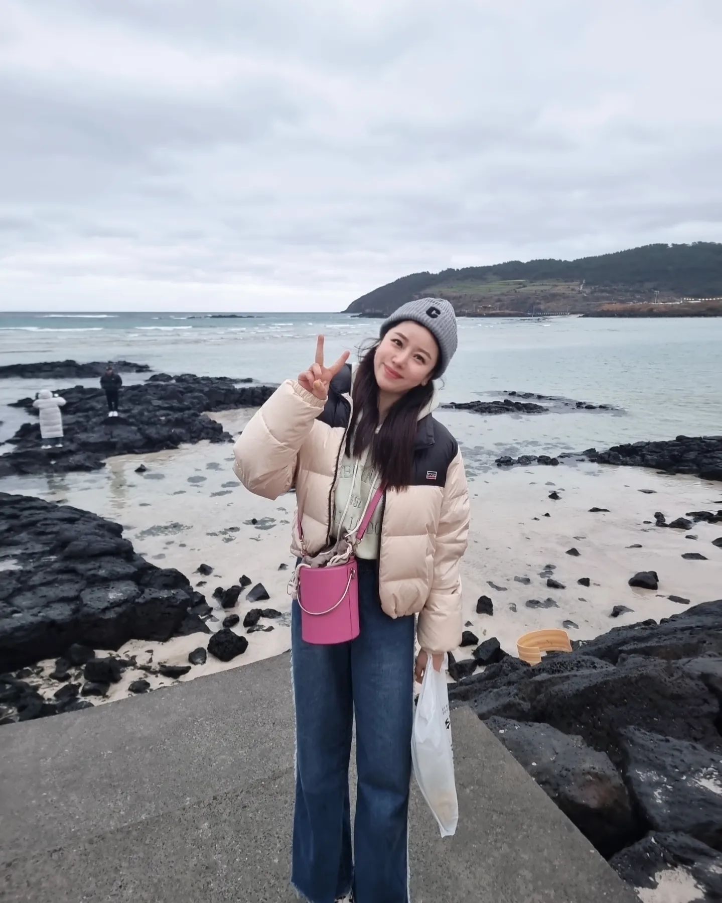 저녁 먹으러 들렀던,
함덕해수욕장에서❤️

예쁜사진 남기기😉🤳

오늘의 마지막 일정🤪

#예쁜바다🏝  #함덕해수욕장 #함덕바다
#제주관광지추천 #제주여행기록 #제주바다