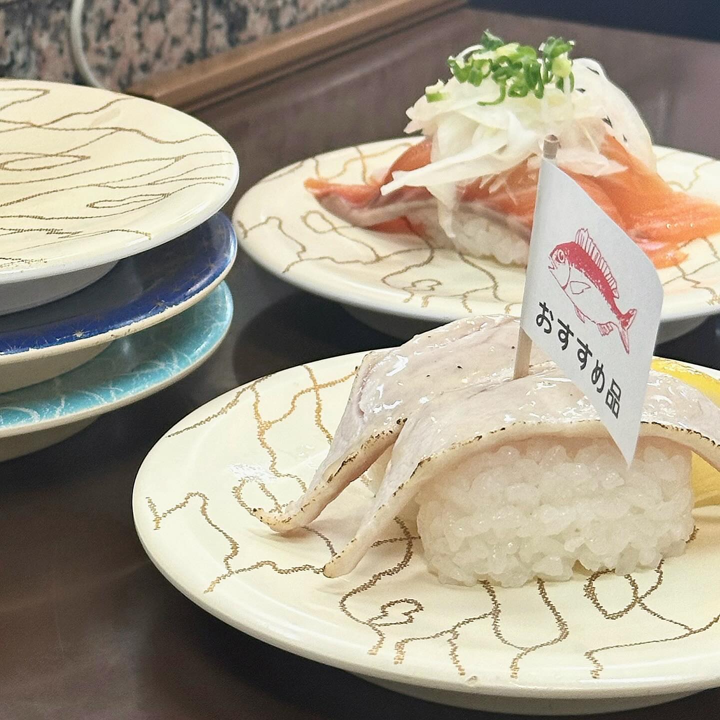 #구르메스시 
회전초밥은 사랑이쥬🍣🫶🏻❣️