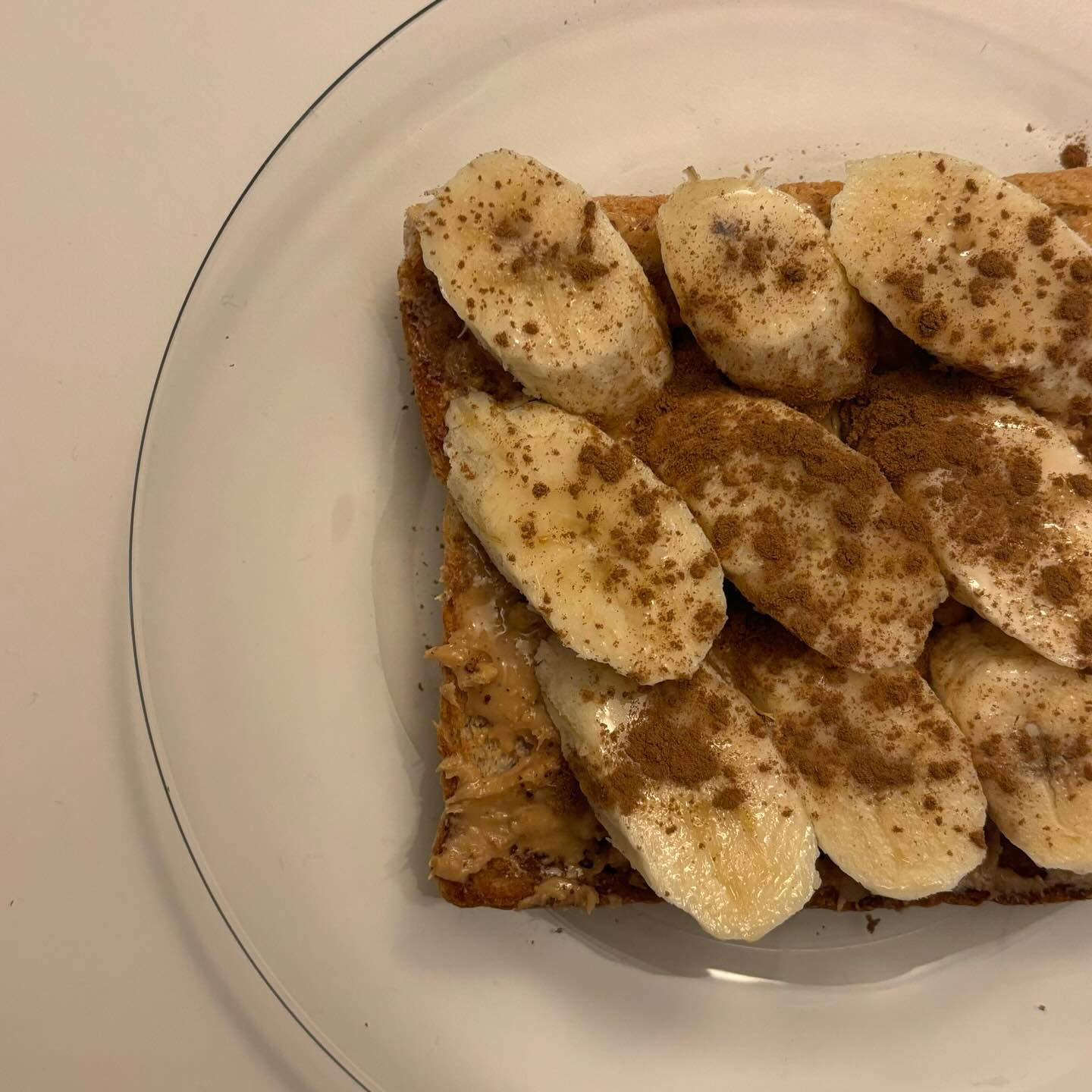 바나나땅콩버터메이플시나몬토스트
🍌
🥜
🍞
🍁
통밀빵 한 장 굽꼬
땅콩 100% 버럴 스프레드하고
바나나 잘라서 올리고
무설탕 메이플시럽 뿌리고
시나몬파우더 톡톡