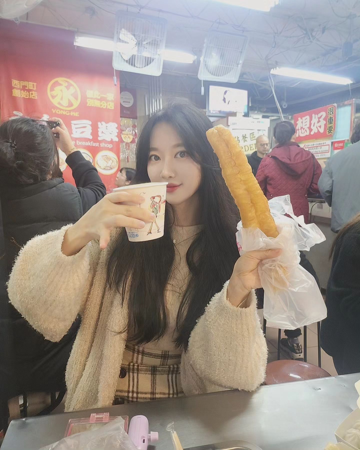 😋 🧍‍♀️

#대만 #타이베이 #시먼 #브런치 #사오롱바오