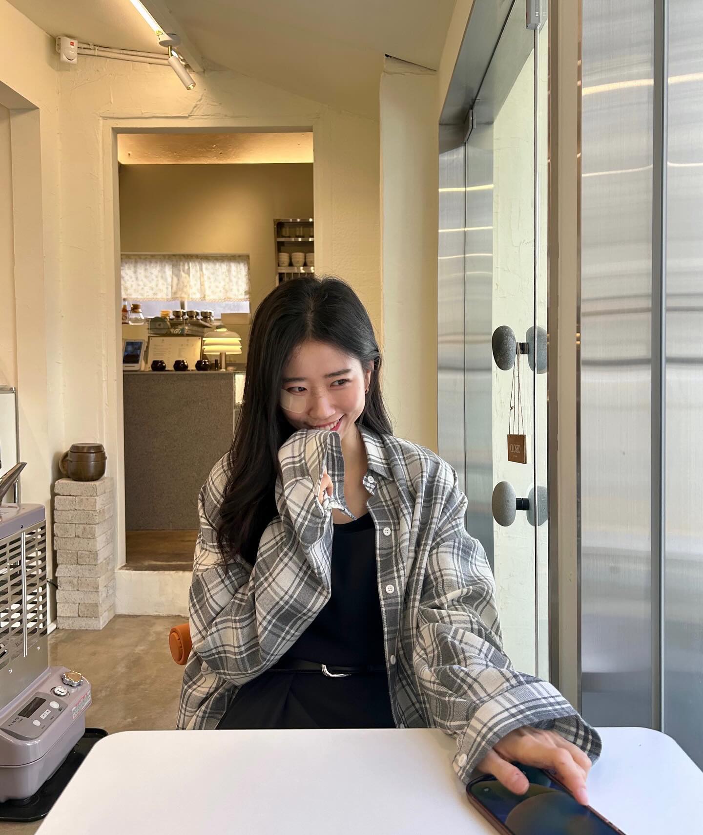 •
아좌좌자자