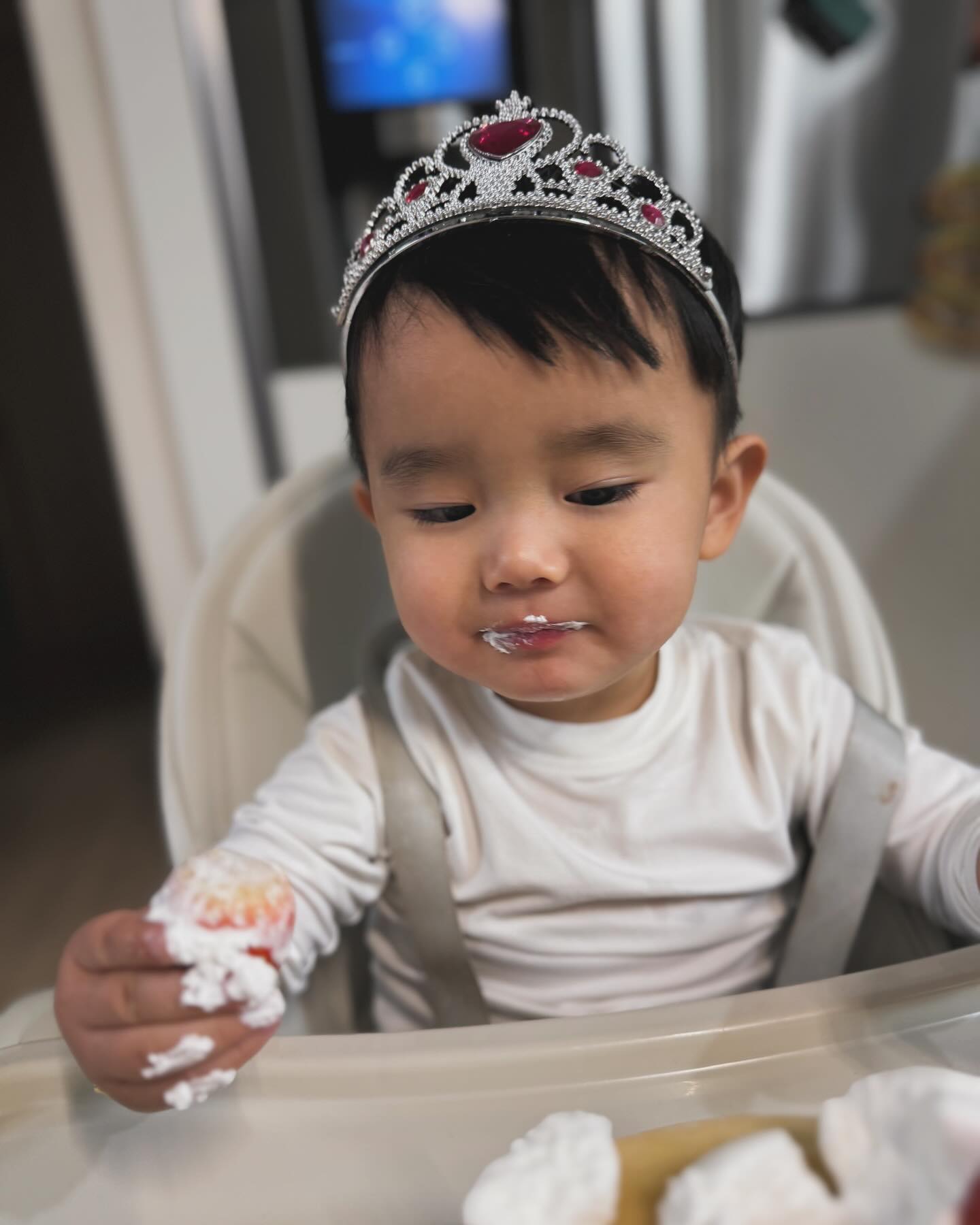 D+727🫶
원래는 목요일생일인데
당겨서 오늘 생일케크불었어요!
역시 생일엔 딸기케이쿠👍
#생일축하해❤️