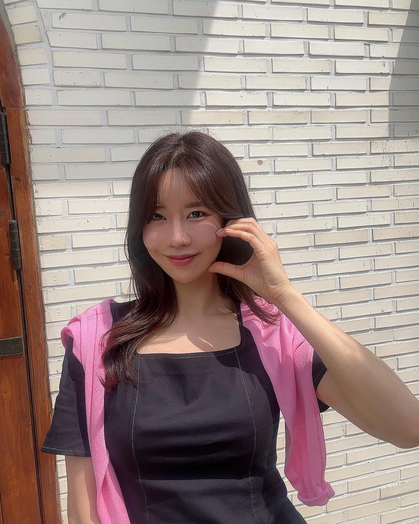 퇴근 후 넷플릭스 택배기사 보며
마무리 하는 하루~😴
드디어 내일 토요일입니닷
꺄 🫶💓 
즐거운 주말 보내세요 ~☺️

엊그제 사진 우려먹기 크크