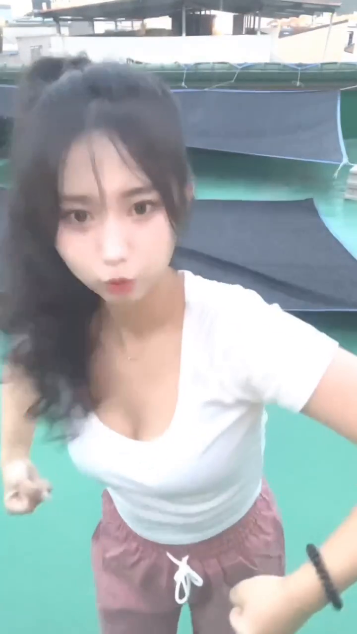 아직은 릴스 찍는 게 좀 어색,,🫨
 
 
#릴린이 #릴스만들기 #릴스챌린지