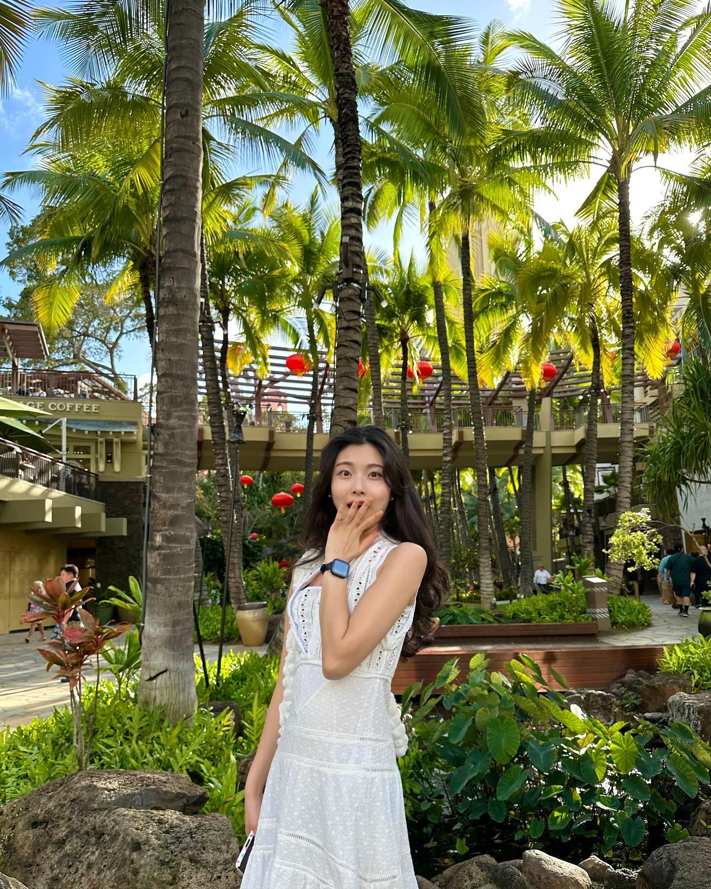 알로하~~(❁´▽`❁) 🌺 나는 하와이안 (커플은 묵음이야.)