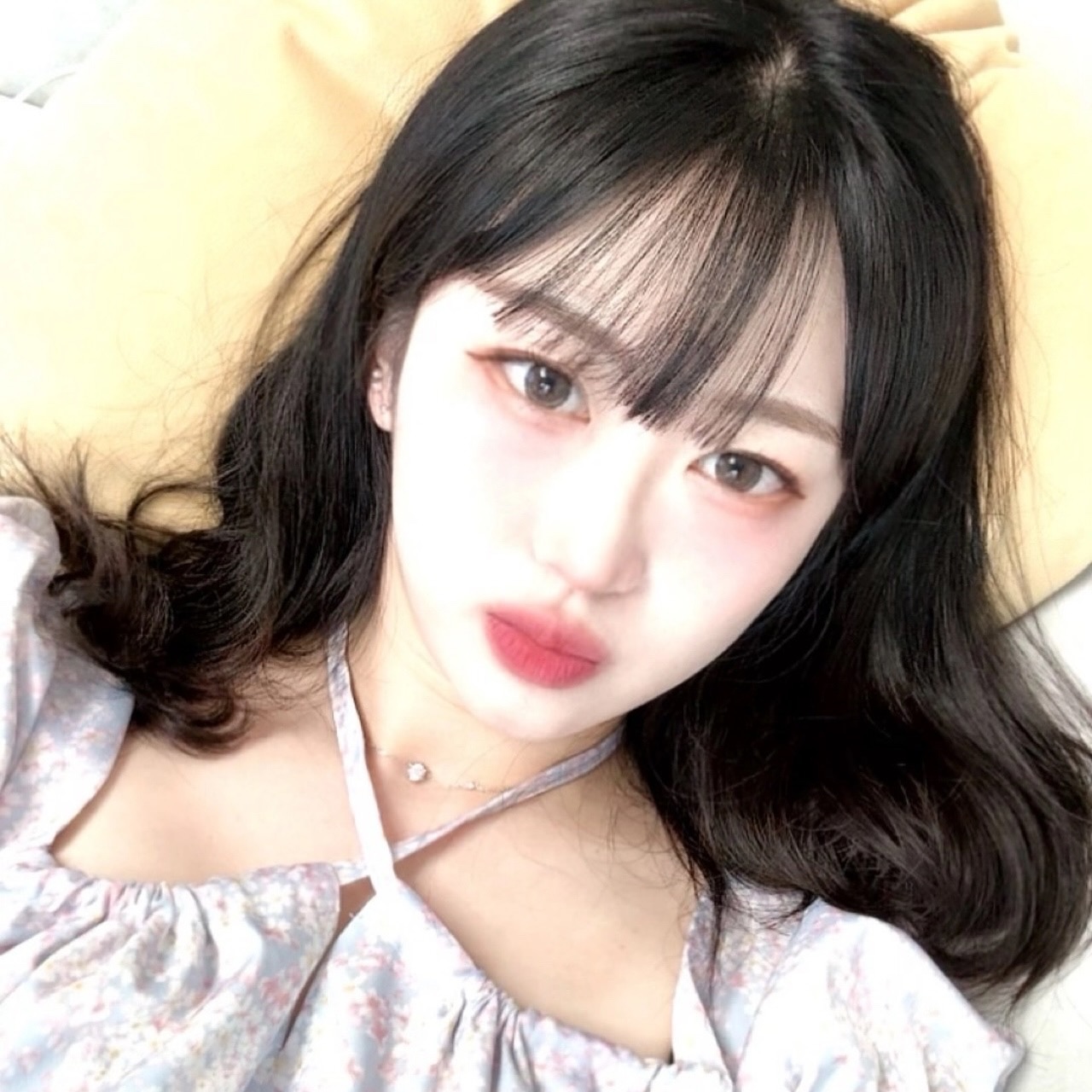 약속 없는 날 = 화장 잘 먹는 날🫨
