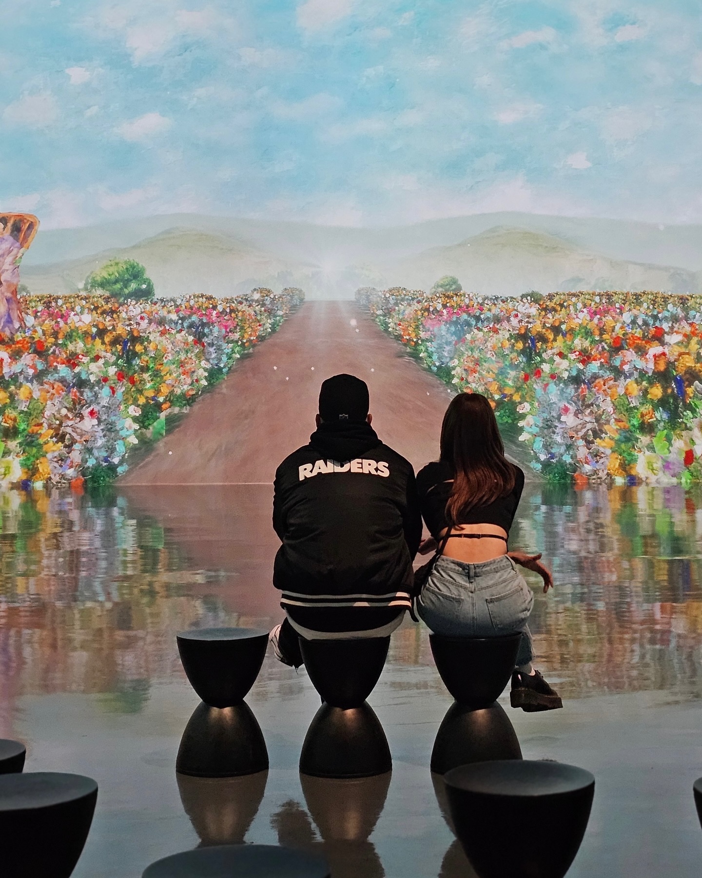 #협찬
4차 항암전에 엄마랑 동화랑 다녀온 #뮤지엄헤이
잠깐이나마 여행하는 느낌들었어용 ㅎㅎ ㅎ 
파주 데이트 코스로 추천 드려요 :)

#파주놀거리 #헤이리마을가볼만한곳 #파주이색데이트 #파주실내데이트 #파주전시 #파주통일동산 #미디어아트