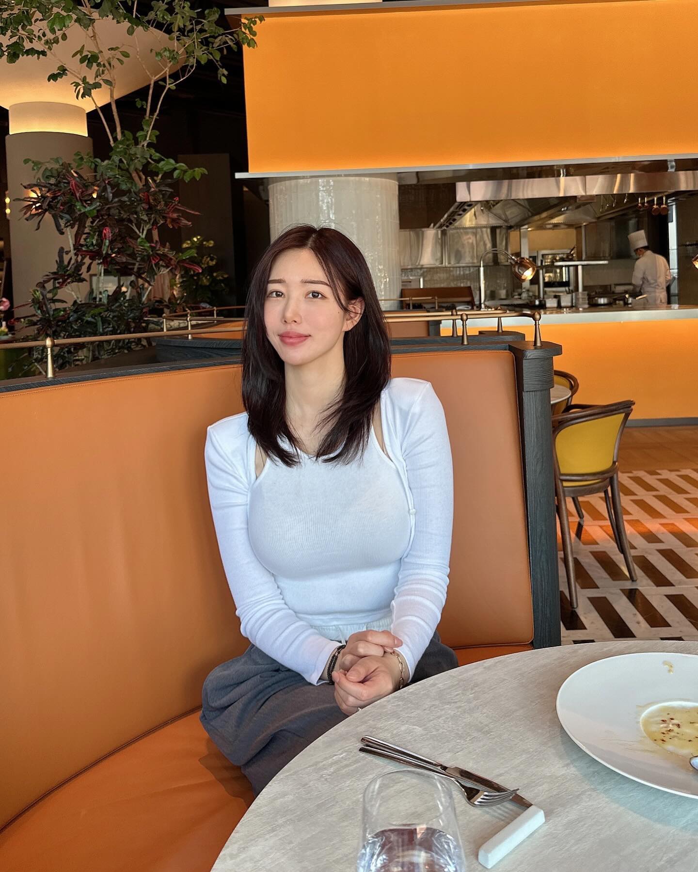 이년만에 데이트인가요?!
둘이서 아난티가서밥먹고 간에 기별도 안간다며
근처 용궁해물짜장가서 짜장면까지 먹었다고한다🫠🫠

짧은 자유시간이었지만 잘먹고 잘쉬었다♥️

3000일기념데이투

#기장#기장카페#기장맛집