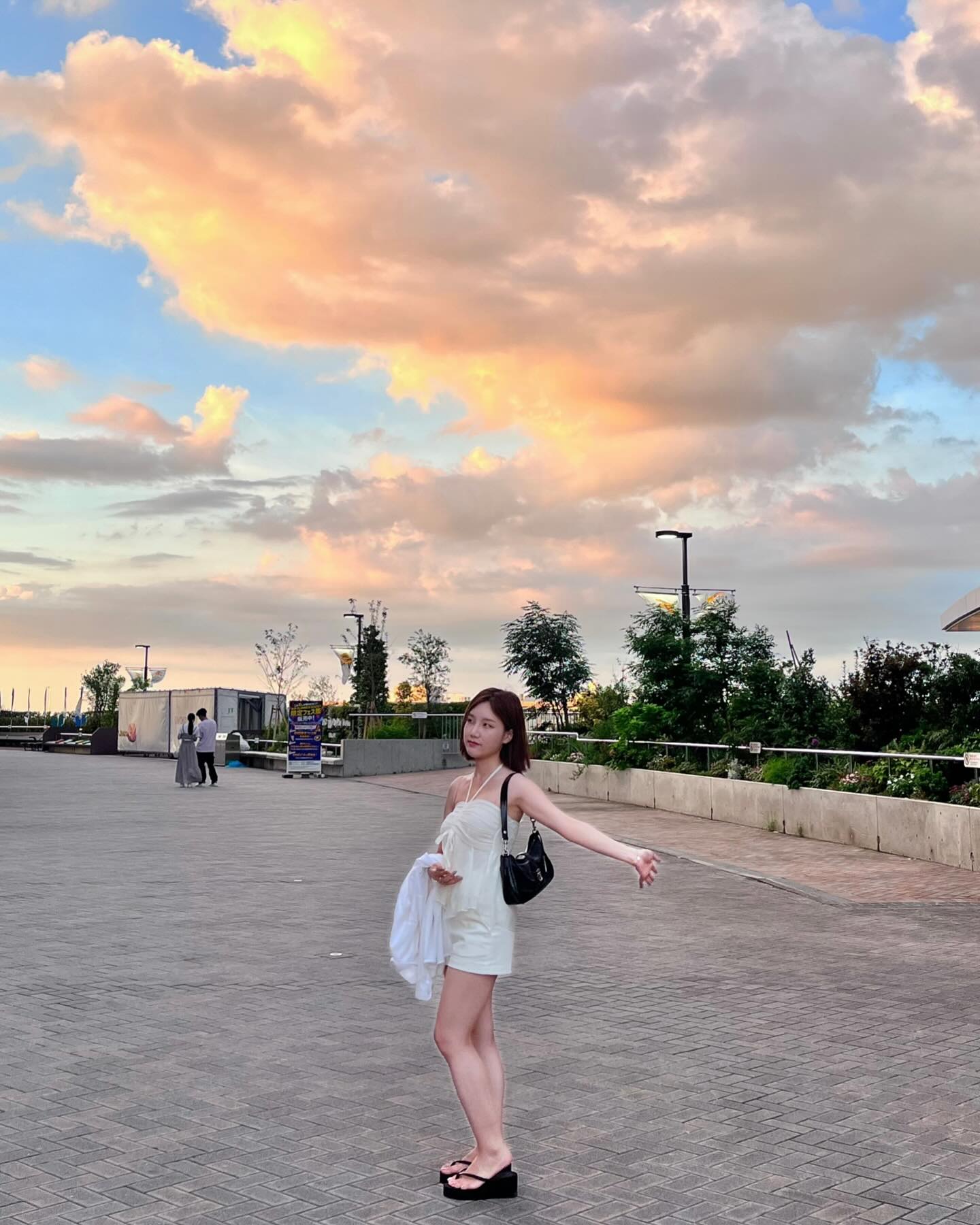 みゃんみゃん 😽🐱🧡🧡
.
.
.
#福岡 #fukuoka #후쿠오카여행 #모모치해변 #momochi #シーサイドももち #夏の海水浴 #ヤシの木 #hiltonhotels #고양이카페 #猫 #猫カフェ #2024summer