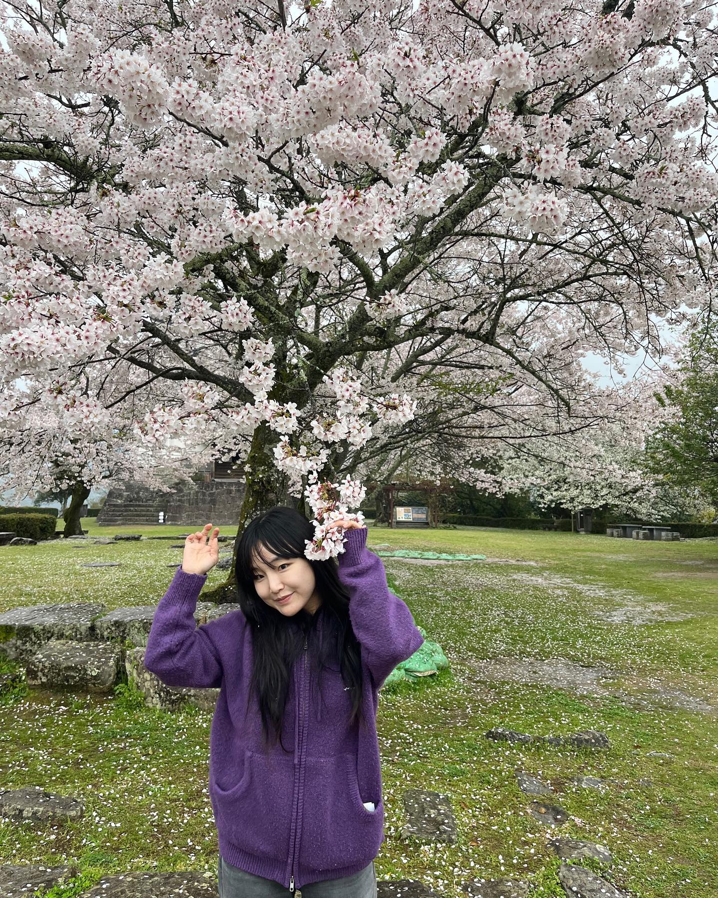 매일 봤는데도 이제야 본 거 같은 기분🌸