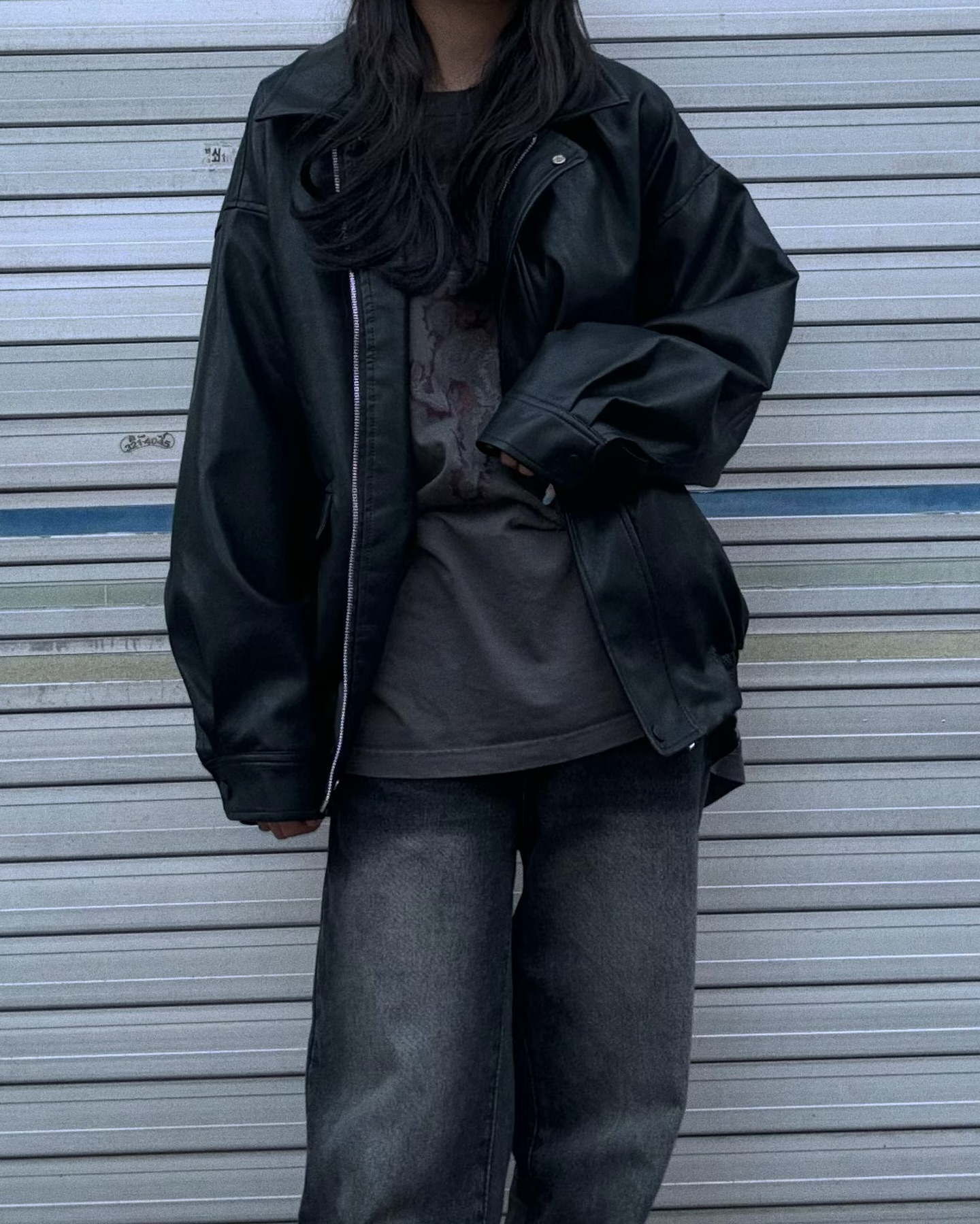 #협찬

올 가을 데일리 자켓 생갸따
내가 제일 좋아하는 레더자켓//
핏도 예쁜데 재질도 보들보들 너무 조아,,💖
 
#커먼유니크 #commonunique #셀럽서포터즈
#패션스타그램 #스트릿패션 #패션 #데일리룩 #데일리룩코디 #쇼핑몰추천 #Kfashion #Koreafashion